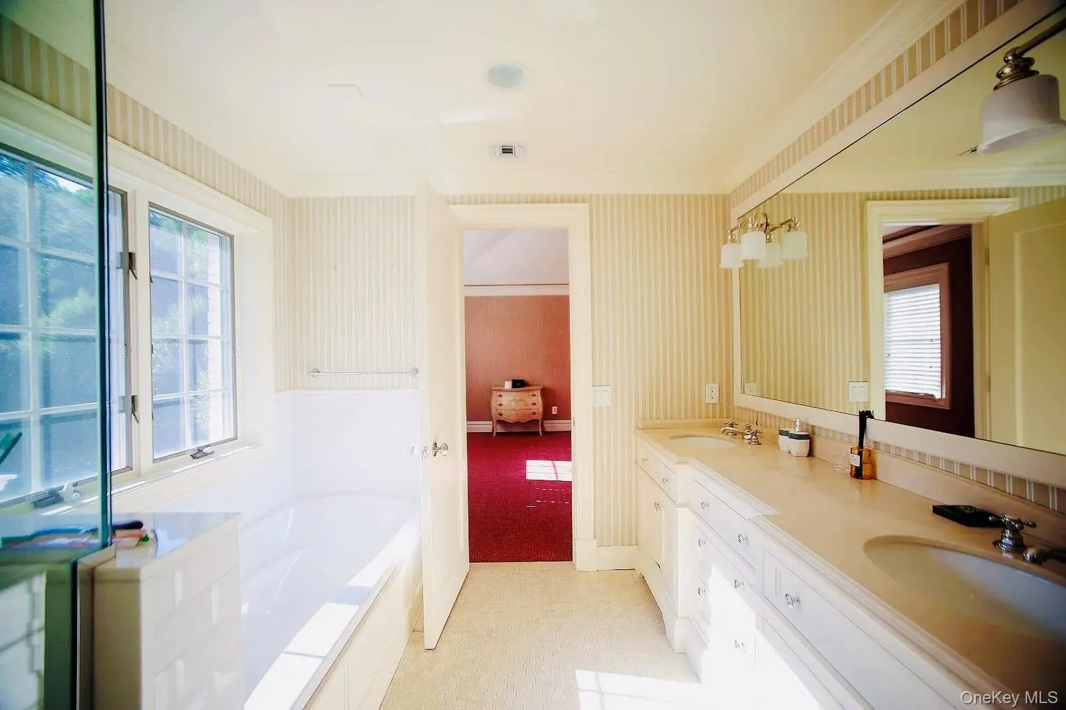 22 Evans Drive, Oyster Bay, NY, 7 Bedrooms Bedrooms, 17 Rooms Rooms,6 BathroomsBathrooms,Residential,For Rent,Evans,0,1043149 22 Evans Drive, Oyster Bay, NY, 7 Bedrooms Bedrooms, 17 Rooms Rooms,6 BathroomsBathrooms,Residential,For Rent,Evans,0,1043149