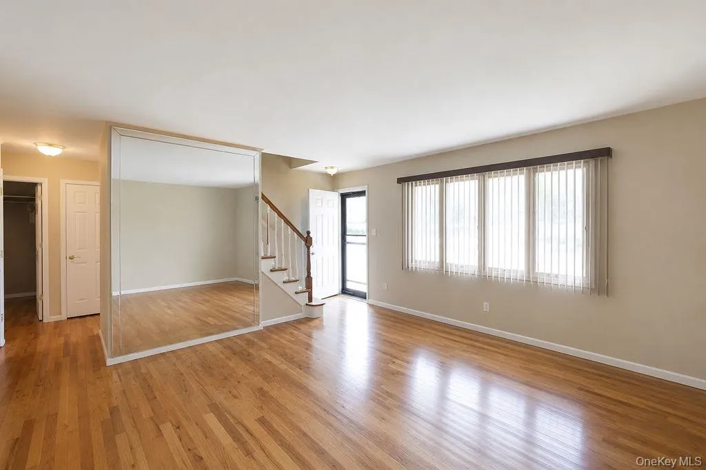 44 Sunset Avenue, Oyster Bay, NY, 5 Bedrooms Bedrooms, 8 Rooms Rooms,2 BathroomsBathrooms,Residential,For Rent,Sunset,0,1043151 44 Sunset Avenue, Oyster Bay, NY, 5 Bedrooms Bedrooms, 8 Rooms Rooms,2 BathroomsBathrooms,Residential,For Rent,Sunset,0,1043151