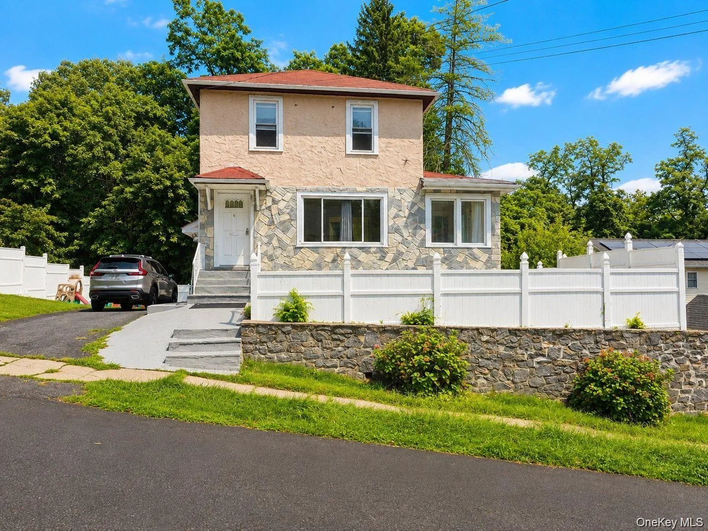 98 Bushey Avenue, Yonkers, NY, 3 Bedrooms Bedrooms, 6 Rooms Rooms,1 BathroomBathrooms,Residential Lease,For Rent,Bushey,0,1043154 98 Bushey Avenue, Yonkers, NY, 3 Bedrooms Bedrooms, 6 Rooms Rooms,1 BathroomBathrooms,Residential Lease,For Rent,Bushey,0,1043154