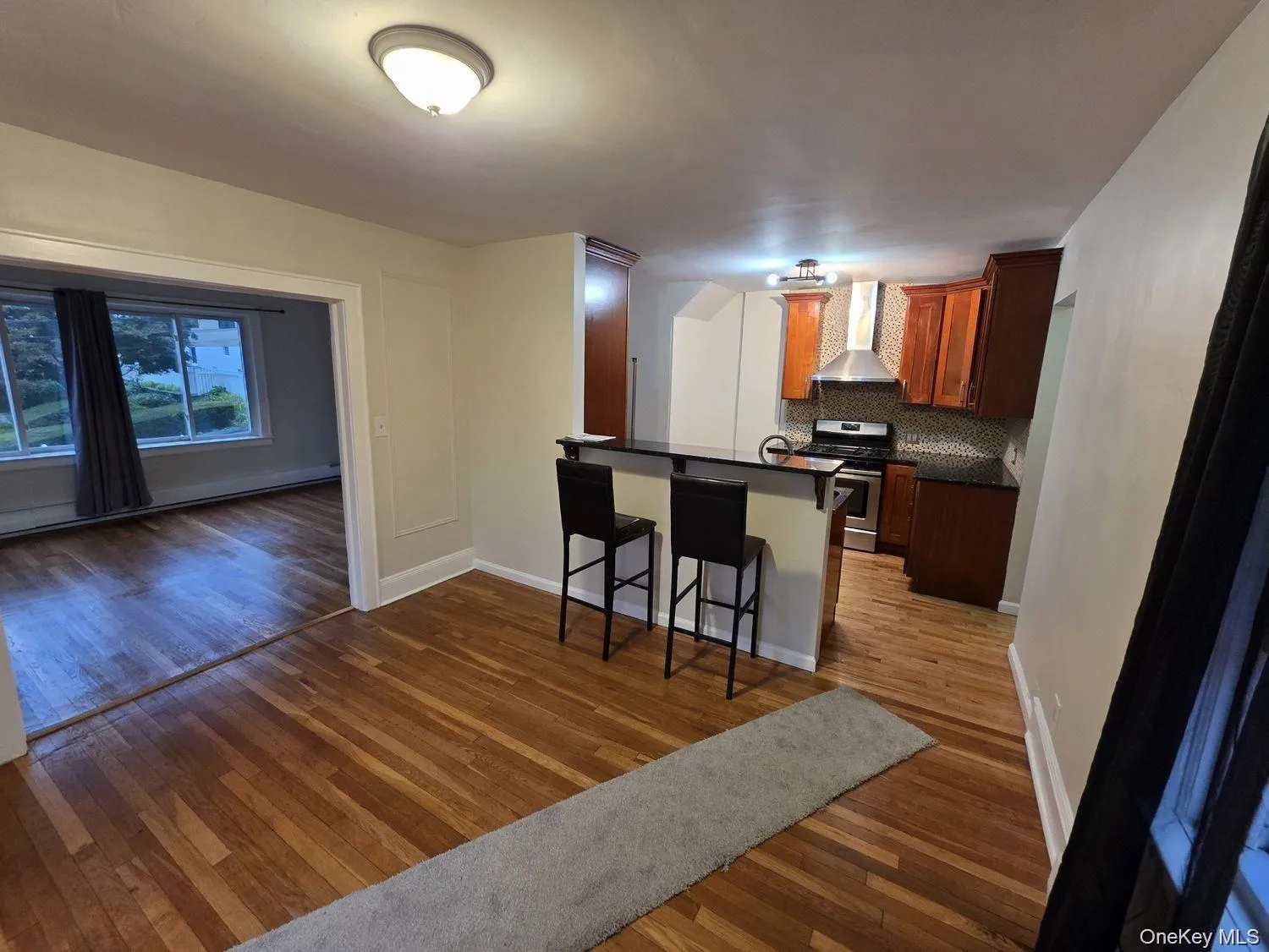 98 Bushey Avenue, Yonkers, NY, 3 Bedrooms Bedrooms, 6 Rooms Rooms,1 BathroomBathrooms,Residential Lease,For Rent,Bushey,0,1043154 98 Bushey Avenue, Yonkers, NY, 3 Bedrooms Bedrooms, 6 Rooms Rooms,1 BathroomBathrooms,Residential Lease,For Rent,Bushey,0,1043154