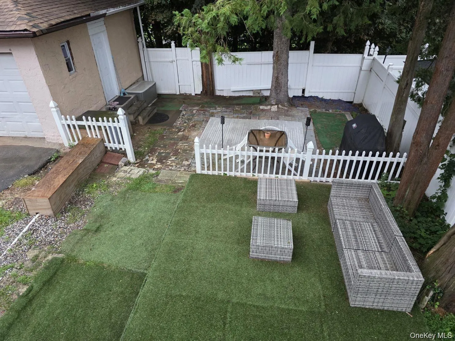 98 Bushey Avenue, Yonkers, NY, 3 Bedrooms Bedrooms, 6 Rooms Rooms,1 BathroomBathrooms,Residential Lease,For Rent,Bushey,0,1043154 98 Bushey Avenue, Yonkers, NY, 3 Bedrooms Bedrooms, 6 Rooms Rooms,1 BathroomBathrooms,Residential Lease,For Rent,Bushey,0,1043154