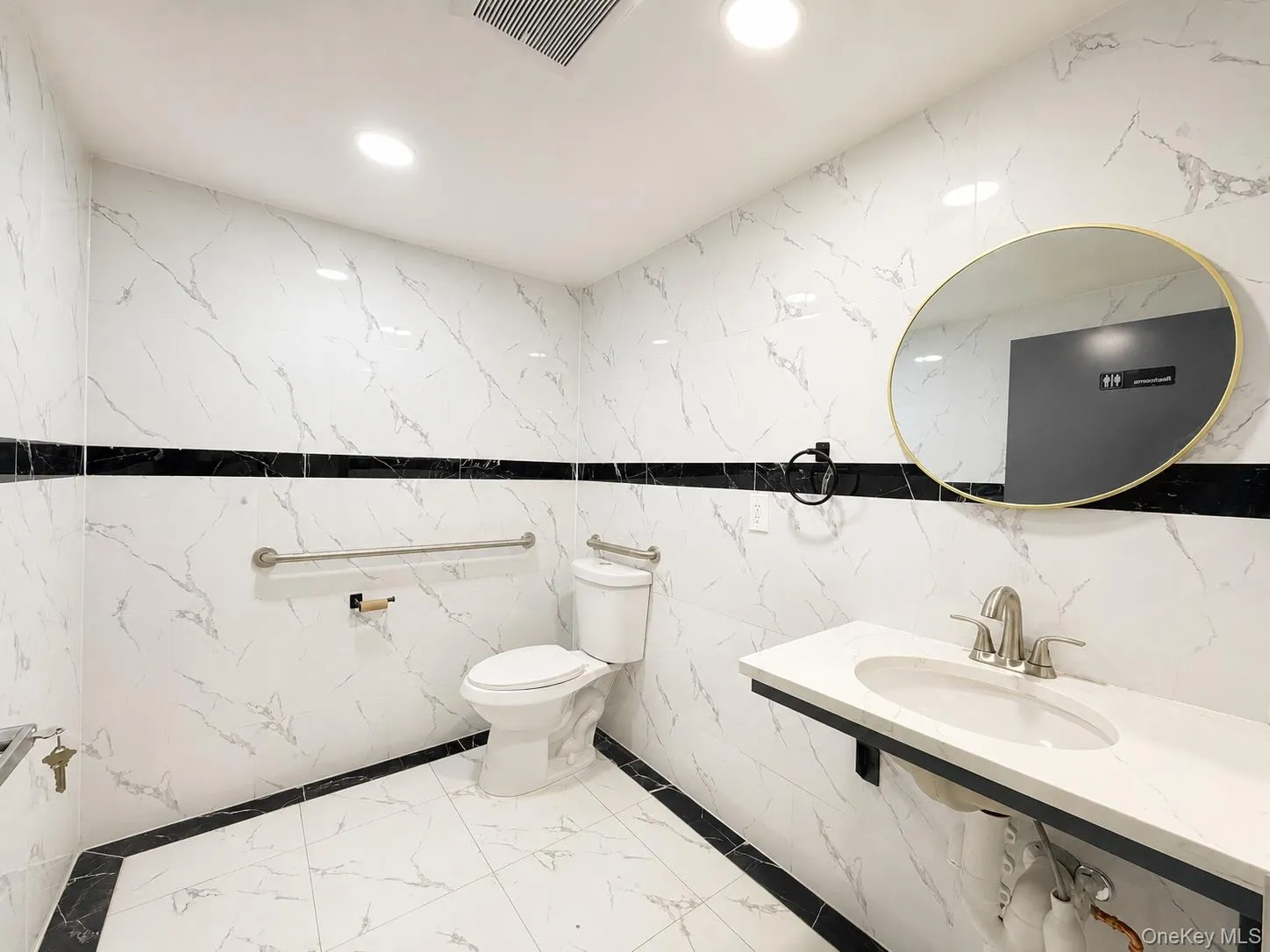 153-33 89 AVE, New York, NY, ,Commercial Lease,For Rent,89 AVE,0,1043158 153-33 89 AVE, New York, NY, ,Commercial Lease,For Rent,89 AVE,0,1043158