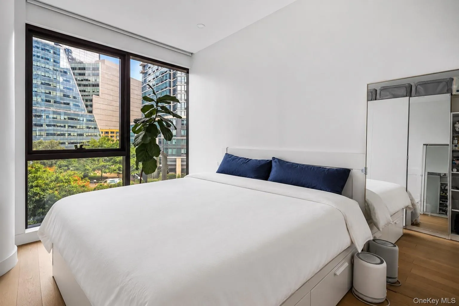 4507 Court Square, New York, NY, 1 Bedroom Bedrooms, 3 Rooms Rooms,1 BathroomBathrooms,Residential,For Rent,Court,0,1043159 4507 Court Square, New York, NY, 1 Bedroom Bedrooms, 3 Rooms Rooms,1 BathroomBathrooms,Residential,For Rent,Court,0,1043159