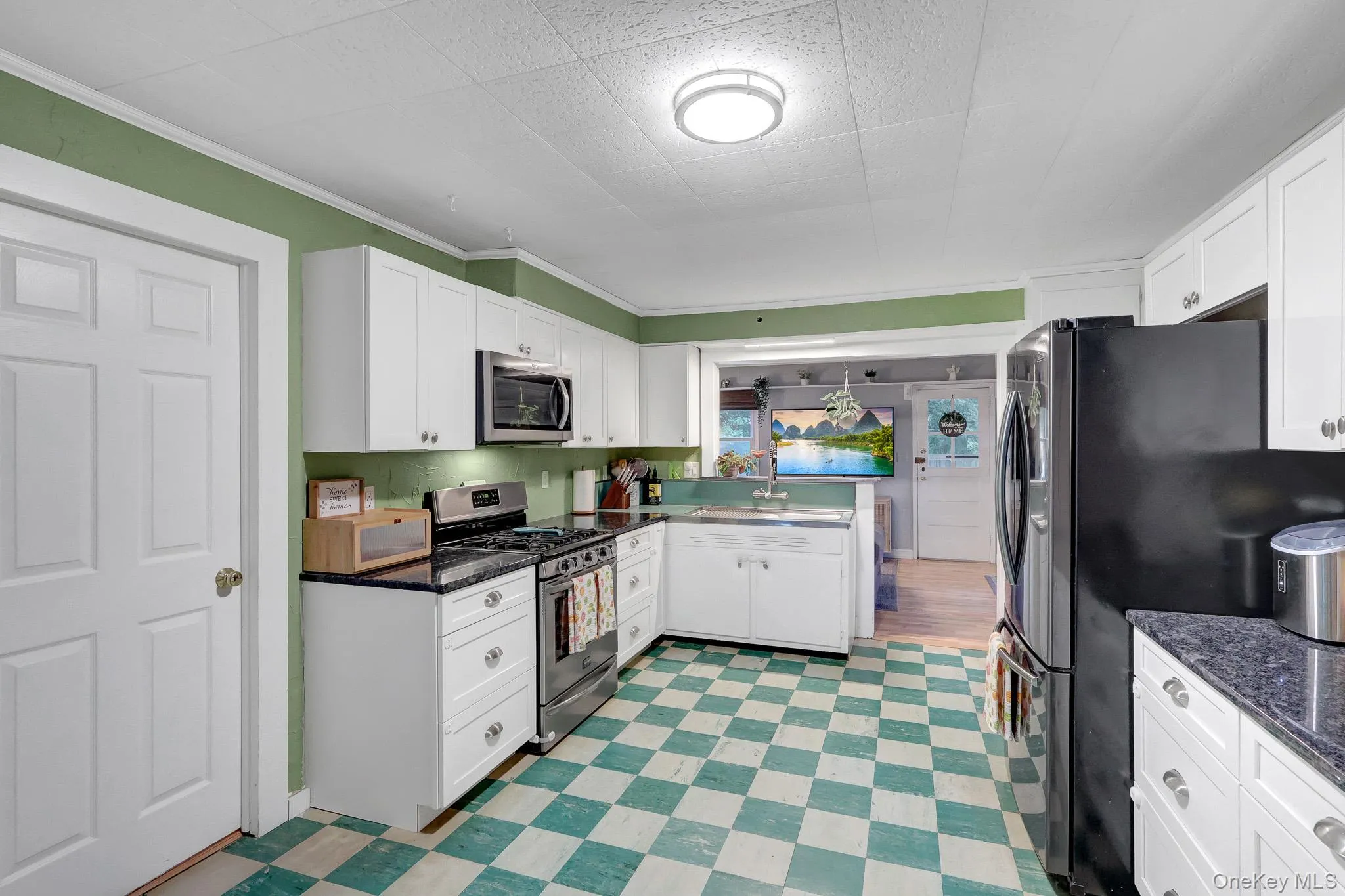 33 Aloma Road, Brookhaven, NY, 2 Bedrooms Bedrooms, 4 Rooms Rooms,1 BathroomBathrooms,Residential,For Rent,Aloma,0,1043161 33 Aloma Road, Brookhaven, NY, 2 Bedrooms Bedrooms, 4 Rooms Rooms,1 BathroomBathrooms,Residential,For Rent,Aloma,0,1043161