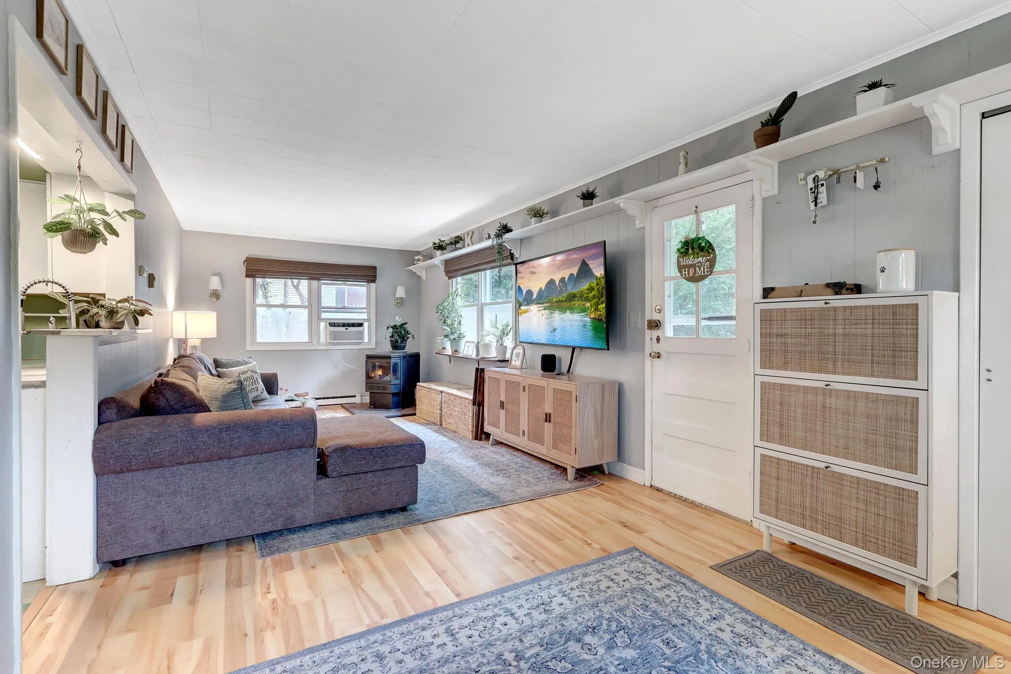 33 Aloma Road, Brookhaven, NY, 2 Bedrooms Bedrooms, 4 Rooms Rooms,1 BathroomBathrooms,Residential,For Rent,Aloma,0,1043161 33 Aloma Road, Brookhaven, NY, 2 Bedrooms Bedrooms, 4 Rooms Rooms,1 BathroomBathrooms,Residential,For Rent,Aloma,0,1043161