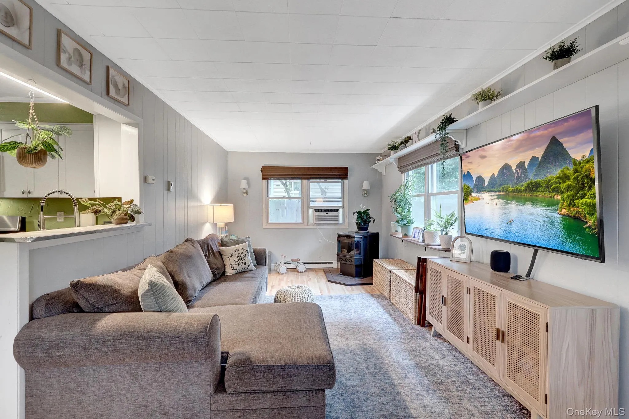 33 Aloma Road, Brookhaven, NY, 2 Bedrooms Bedrooms, 4 Rooms Rooms,1 BathroomBathrooms,Residential,For Rent,Aloma,0,1043161 33 Aloma Road, Brookhaven, NY, 2 Bedrooms Bedrooms, 4 Rooms Rooms,1 BathroomBathrooms,Residential,For Rent,Aloma,0,1043161