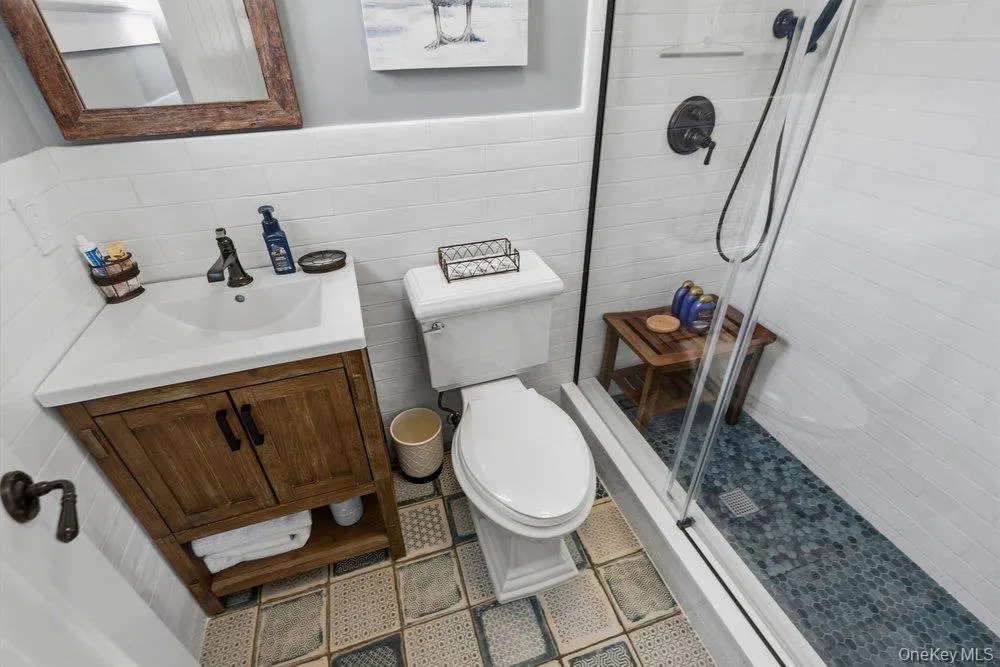6 Shell Drive, Oyster Bay, NY, 4 Bedrooms Bedrooms, 8 Rooms Rooms,4 BathroomsBathrooms,Residential,For Rent,Shell,0,1043162 6 Shell Drive, Oyster Bay, NY, 4 Bedrooms Bedrooms, 8 Rooms Rooms,4 BathroomsBathrooms,Residential,For Rent,Shell,0,1043162