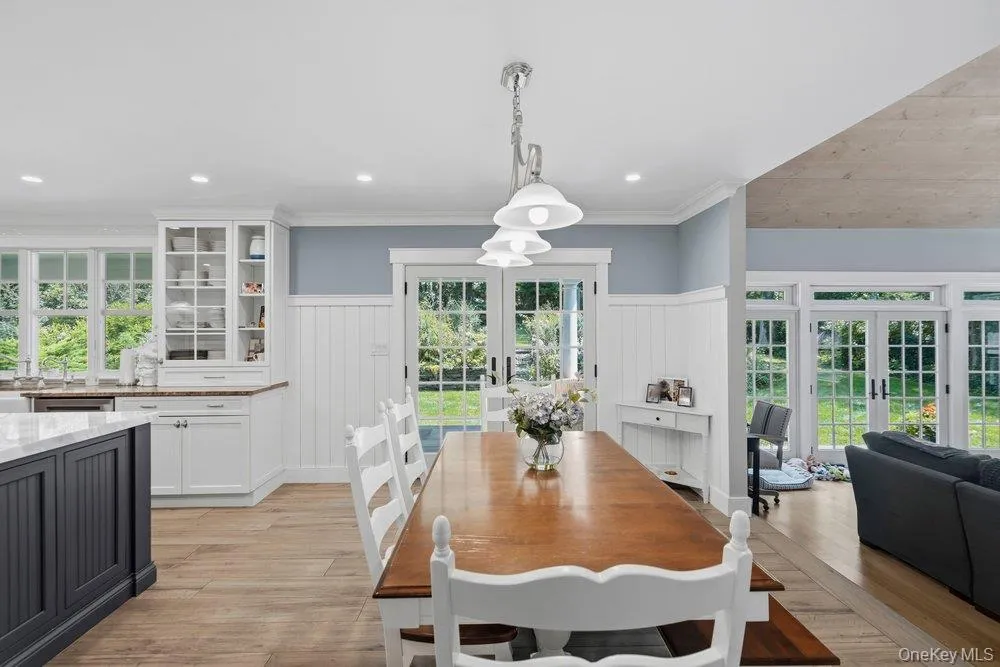 6 Shell Drive, Oyster Bay, NY, 4 Bedrooms Bedrooms, 8 Rooms Rooms,4 BathroomsBathrooms,Residential,For Rent,Shell,0,1043162 6 Shell Drive, Oyster Bay, NY, 4 Bedrooms Bedrooms, 8 Rooms Rooms,4 BathroomsBathrooms,Residential,For Rent,Shell,0,1043162