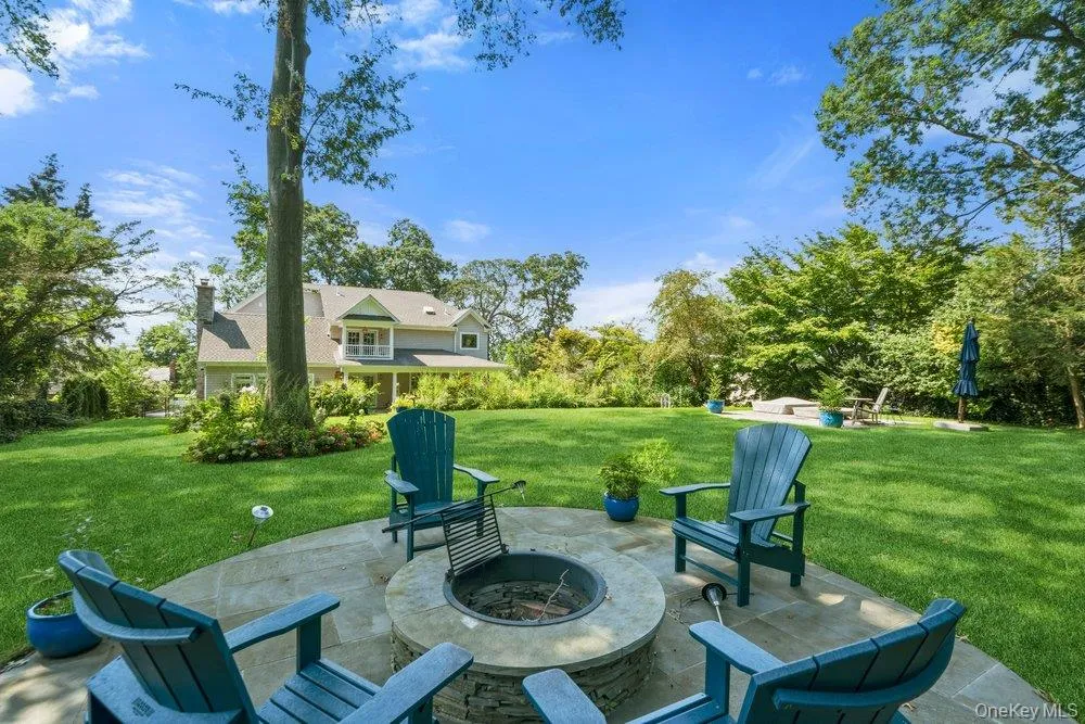 6 Shell Drive, Oyster Bay, NY, 4 Bedrooms Bedrooms, 8 Rooms Rooms,4 BathroomsBathrooms,Residential,For Rent,Shell,0,1043162 6 Shell Drive, Oyster Bay, NY, 4 Bedrooms Bedrooms, 8 Rooms Rooms,4 BathroomsBathrooms,Residential,For Rent,Shell,0,1043162