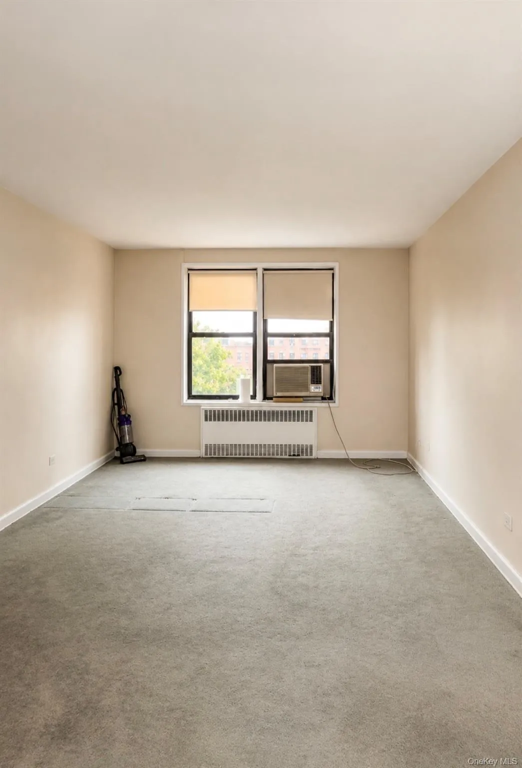 90-11 35th Ave, New York, NY, 1 Bedroom Bedrooms, 4 Rooms Rooms,1 BathroomBathrooms,Residential,For Rent,35th Ave,0,1043163 90-11 35th Ave, New York, NY, 1 Bedroom Bedrooms, 4 Rooms Rooms,1 BathroomBathrooms,Residential,For Rent,35th Ave,0,1043163