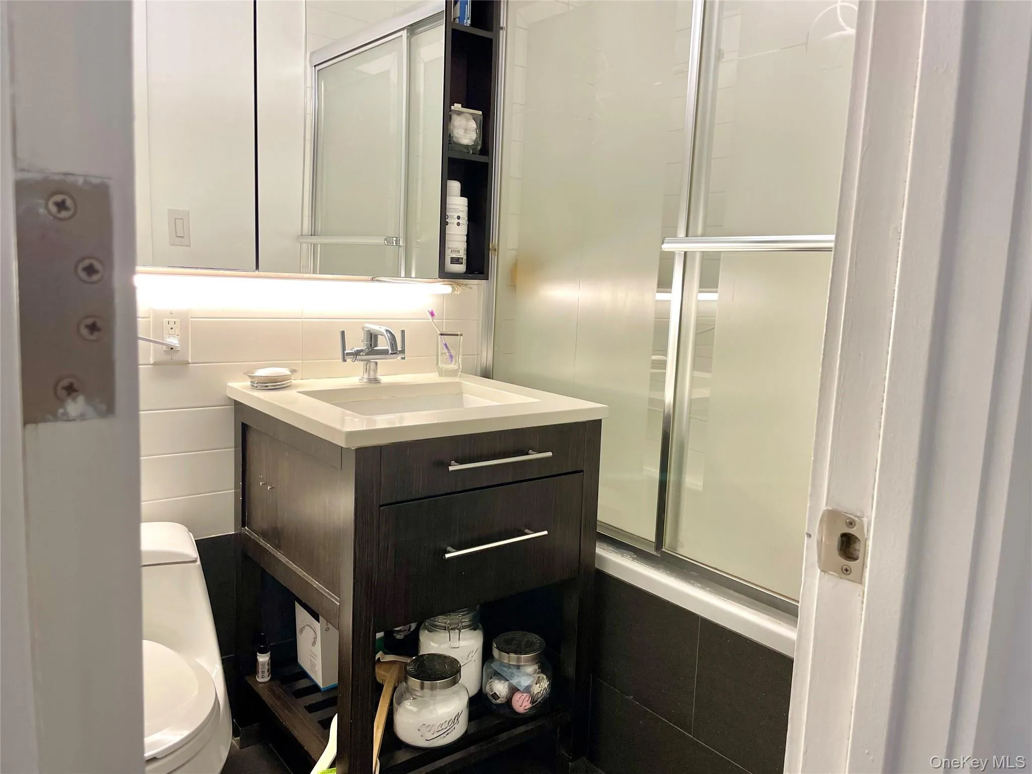 372 Central Park West, New York, NY, 1 Bedroom Bedrooms, 3 Rooms Rooms,1 BathroomBathrooms,Residential,For Rent,Central Park West,0,1043165 372 Central Park West, New York, NY, 1 Bedroom Bedrooms, 3 Rooms Rooms,1 BathroomBathrooms,Residential,For Rent,Central Park West,0,1043165
