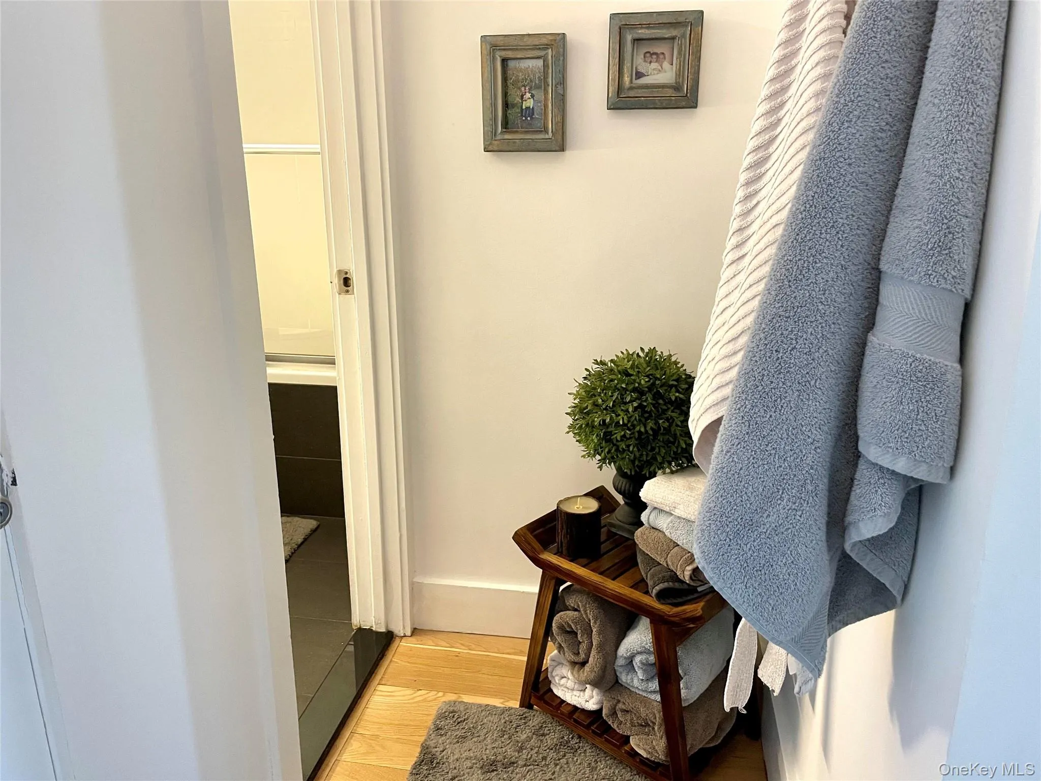 372 Central Park West, New York, NY, 1 Bedroom Bedrooms, 3 Rooms Rooms,1 BathroomBathrooms,Residential,For Rent,Central Park West,0,1043165 372 Central Park West, New York, NY, 1 Bedroom Bedrooms, 3 Rooms Rooms,1 BathroomBathrooms,Residential,For Rent,Central Park West,0,1043165