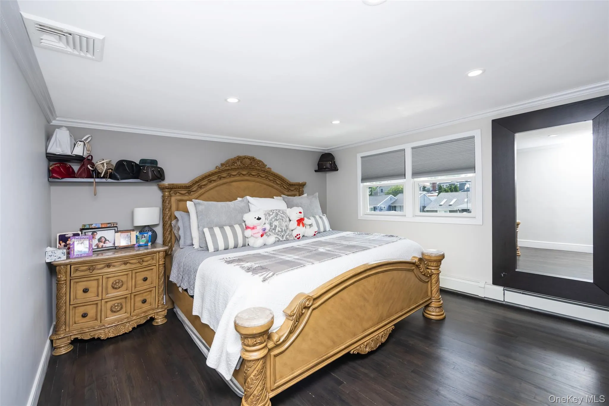 4185 Harriet Road, Oyster Bay, NY, 5 Bedrooms Bedrooms, 9 Rooms Rooms,2 BathroomsBathrooms,Residential,For Rent,Harriet,0,1043167 4185 Harriet Road, Oyster Bay, NY, 5 Bedrooms Bedrooms, 9 Rooms Rooms,2 BathroomsBathrooms,Residential,For Rent,Harriet,0,1043167