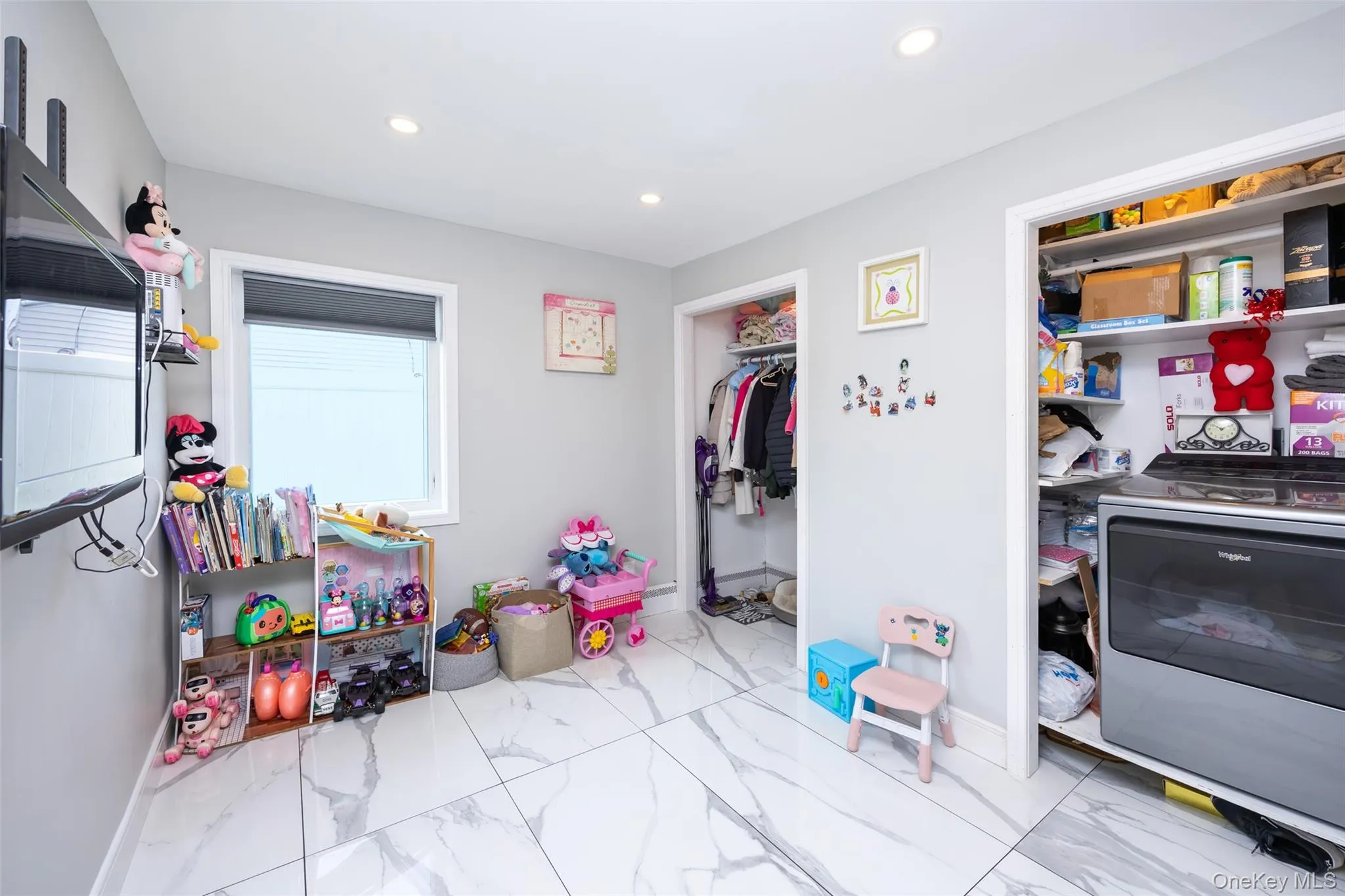 4185 Harriet Road, Oyster Bay, NY, 5 Bedrooms Bedrooms, 9 Rooms Rooms,2 BathroomsBathrooms,Residential,For Rent,Harriet,0,1043167 4185 Harriet Road, Oyster Bay, NY, 5 Bedrooms Bedrooms, 9 Rooms Rooms,2 BathroomsBathrooms,Residential,For Rent,Harriet,0,1043167