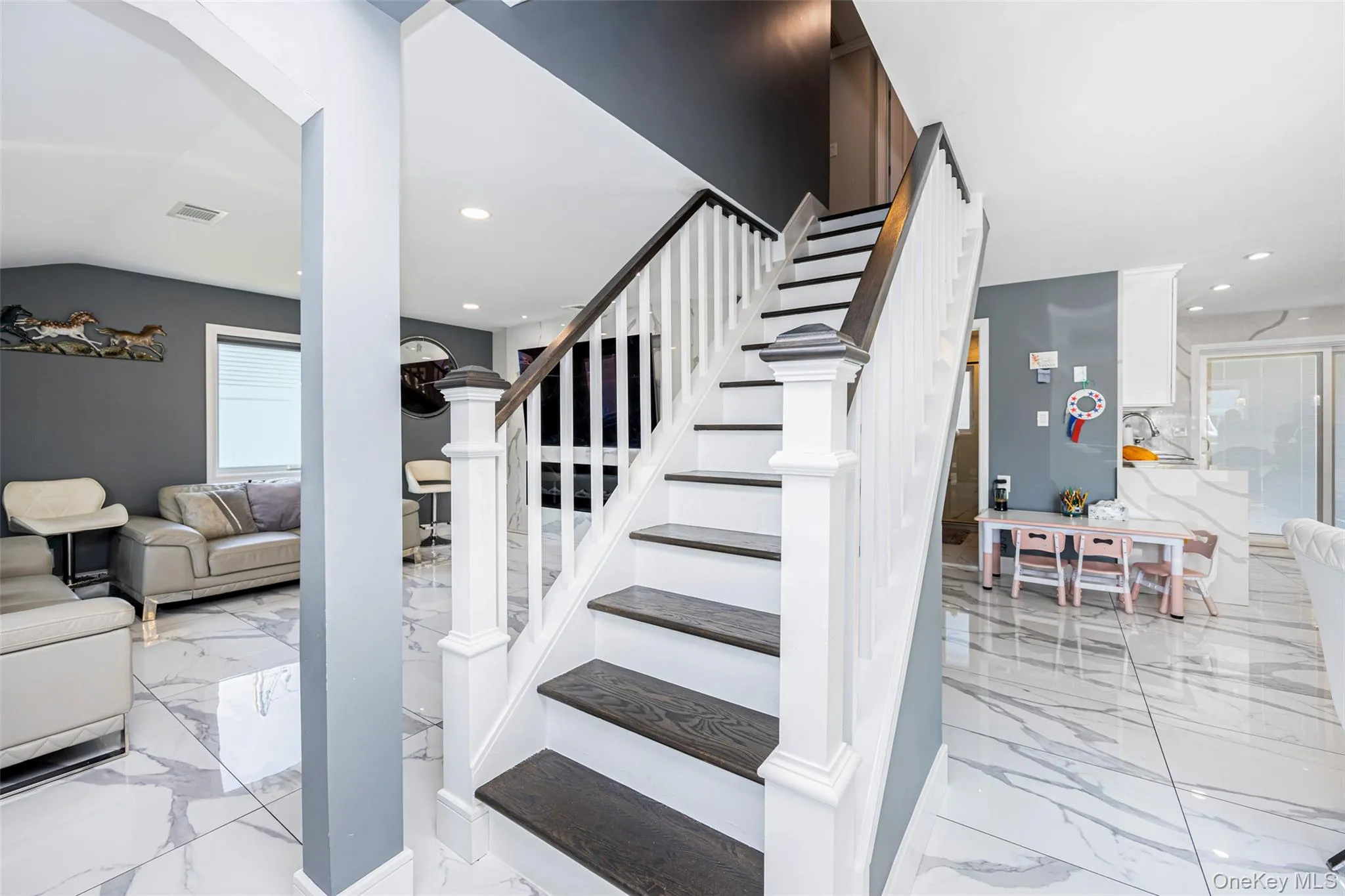 4185 Harriet Road, Oyster Bay, NY, 5 Bedrooms Bedrooms, 9 Rooms Rooms,2 BathroomsBathrooms,Residential,For Rent,Harriet,0,1043167 4185 Harriet Road, Oyster Bay, NY, 5 Bedrooms Bedrooms, 9 Rooms Rooms,2 BathroomsBathrooms,Residential,For Rent,Harriet,0,1043167