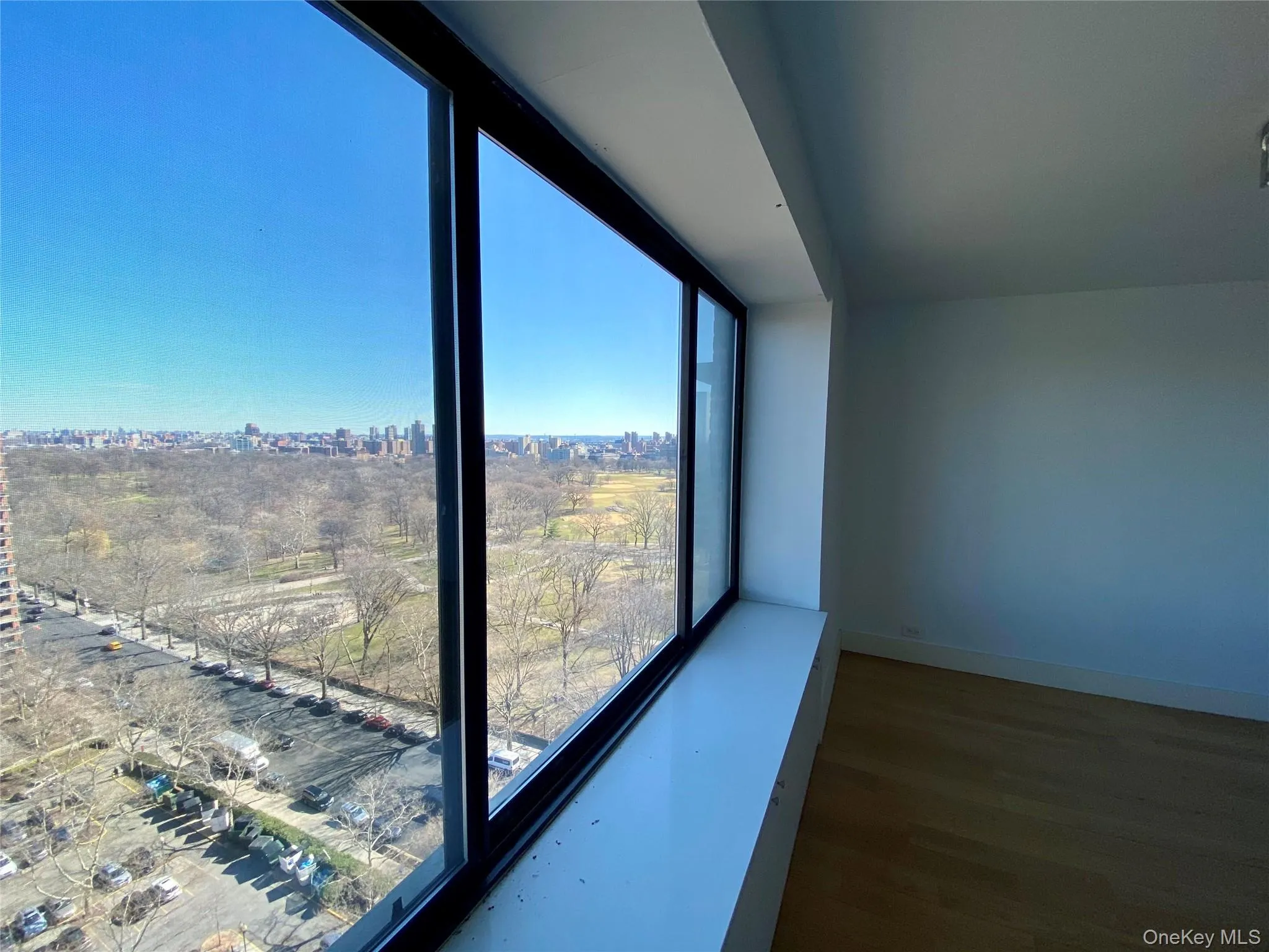 372 Central Park West, New York, NY, 1 Bedroom Bedrooms, 3 Rooms Rooms,1 BathroomBathrooms,Residential,For Rent,Central Park West,0,1043168 372 Central Park West, New York, NY, 1 Bedroom Bedrooms, 3 Rooms Rooms,1 BathroomBathrooms,Residential,For Rent,Central Park West,0,1043168