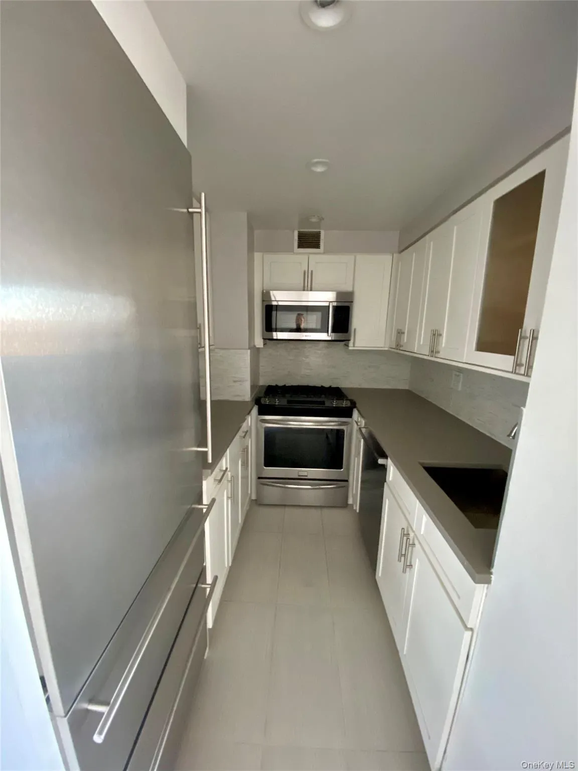 372 Central Park West, New York, NY, 1 Bedroom Bedrooms, 3 Rooms Rooms,1 BathroomBathrooms,Residential,For Rent,Central Park West,0,1043168 372 Central Park West, New York, NY, 1 Bedroom Bedrooms, 3 Rooms Rooms,1 BathroomBathrooms,Residential,For Rent,Central Park West,0,1043168