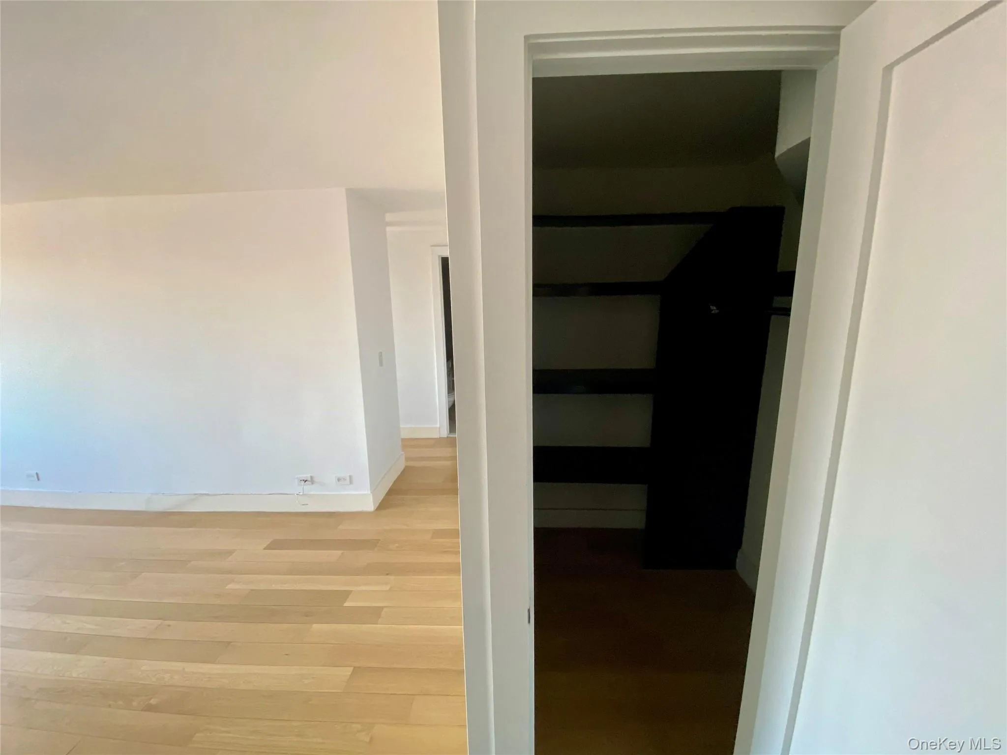 372 Central Park West, New York, NY, 1 Bedroom Bedrooms, 3 Rooms Rooms,1 BathroomBathrooms,Residential,For Rent,Central Park West,0,1043168 372 Central Park West, New York, NY, 1 Bedroom Bedrooms, 3 Rooms Rooms,1 BathroomBathrooms,Residential,For Rent,Central Park West,0,1043168