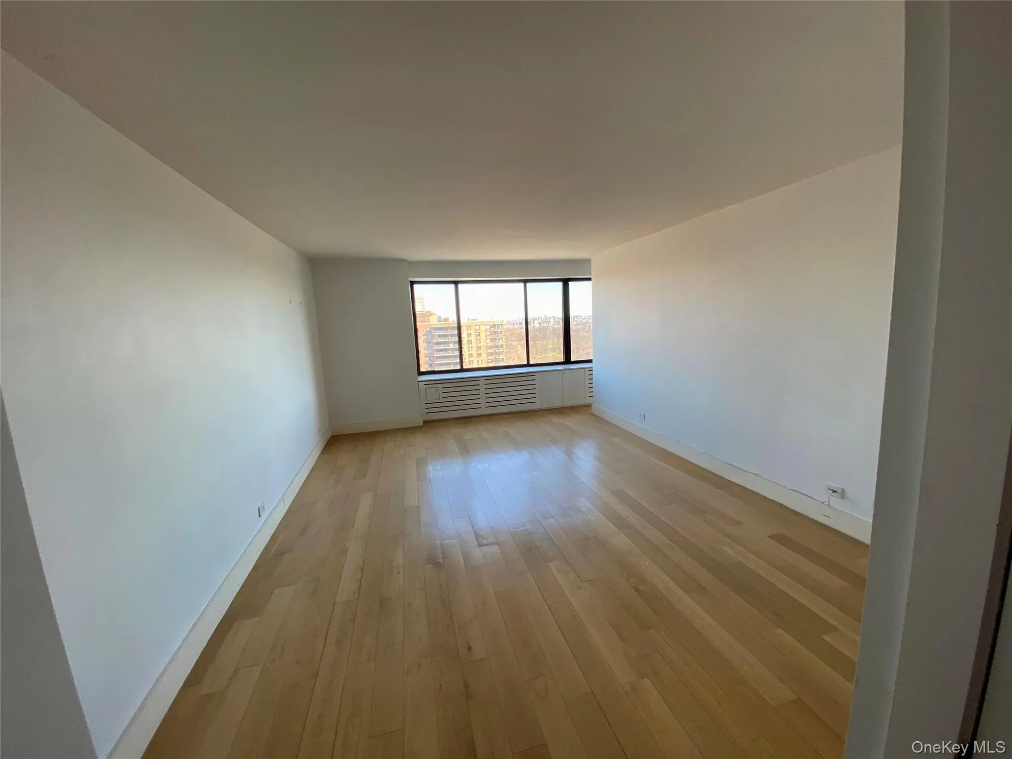 372 Central Park West, New York, NY, 1 Bedroom Bedrooms, 3 Rooms Rooms,1 BathroomBathrooms,Residential,For Rent,Central Park West,0,1043168 372 Central Park West, New York, NY, 1 Bedroom Bedrooms, 3 Rooms Rooms,1 BathroomBathrooms,Residential,For Rent,Central Park West,0,1043168