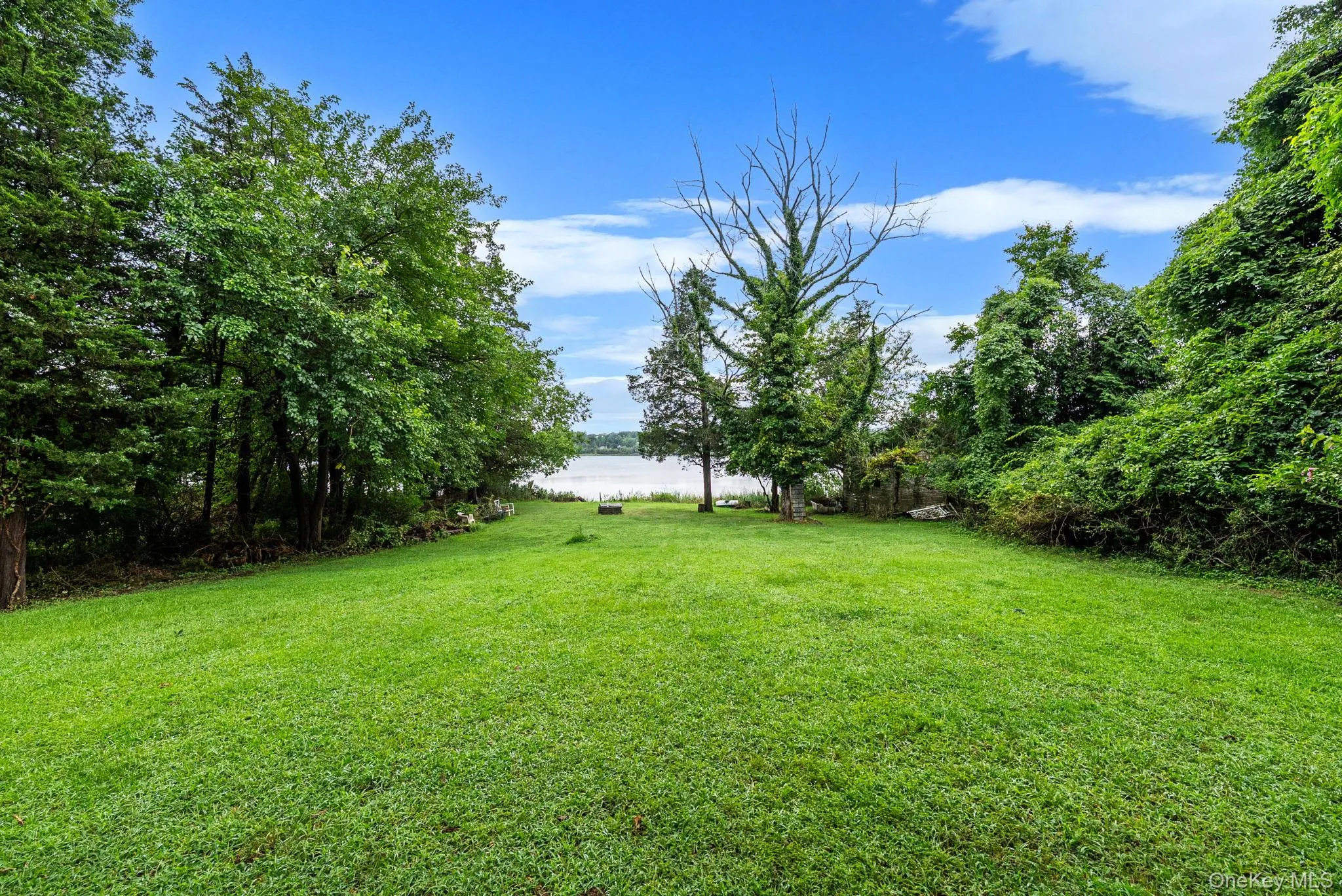 59 Dyke Road, Brookhaven, NY, 3 Bedrooms Bedrooms, 5 Rooms Rooms,1 BathroomBathrooms,Residential,For Rent,Dyke,0,1043169 59 Dyke Road, Brookhaven, NY, 3 Bedrooms Bedrooms, 5 Rooms Rooms,1 BathroomBathrooms,Residential,For Rent,Dyke,0,1043169
