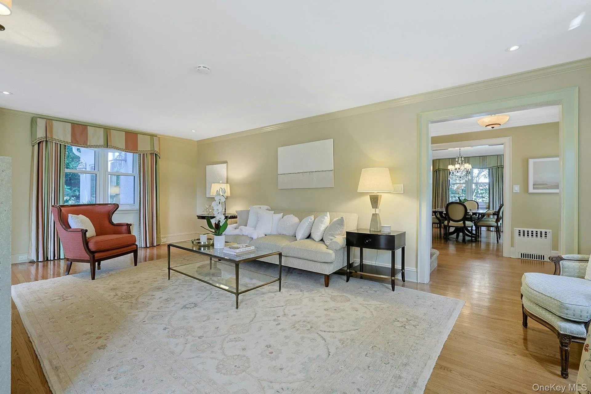 Generous proportions provide plenty of room for multiple seating areas. Generous proportions provide plenty of room for multiple seating areas.