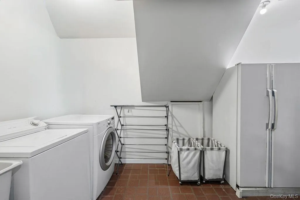 44 Palisades Court, Haverstraw, NY, 4 Bedrooms Bedrooms, 10 Rooms Rooms,2 BathroomsBathrooms,Residential Lease,For Rent,Palisades,0,1043172 44 Palisades Court, Haverstraw, NY, 4 Bedrooms Bedrooms, 10 Rooms Rooms,2 BathroomsBathrooms,Residential Lease,For Rent,Palisades,0,1043172