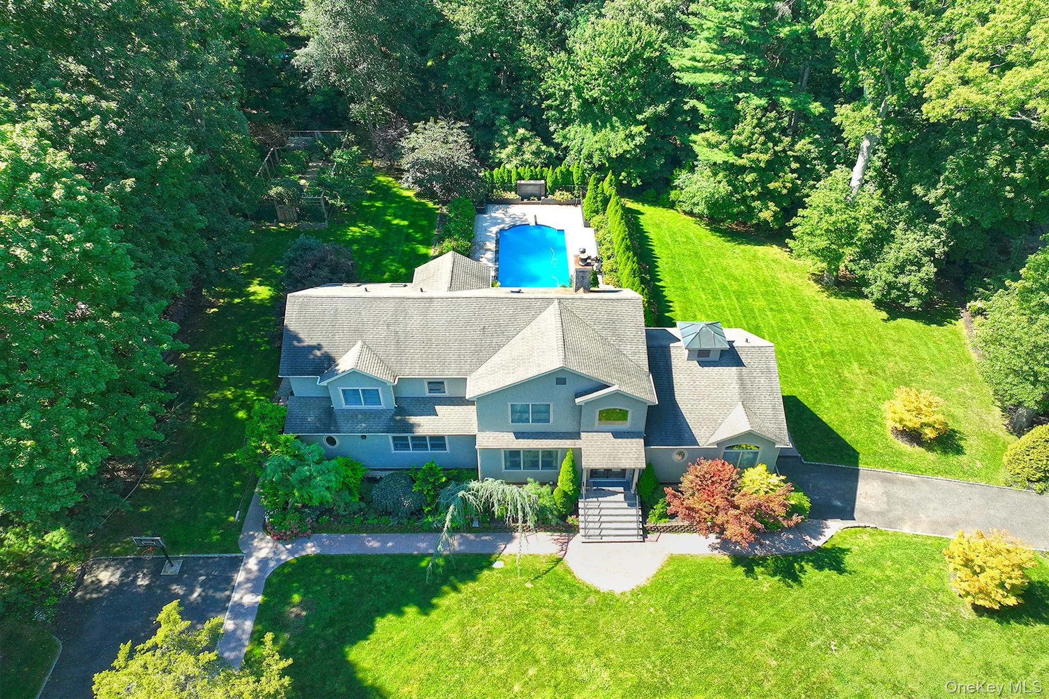 19 Sparrow Lane, Huntington, NY, 5 Bedrooms Bedrooms, 12 Rooms Rooms,4 BathroomsBathrooms,Residential,For Rent,Sparrow,0,1043174 19 Sparrow Lane, Huntington, NY, 5 Bedrooms Bedrooms, 12 Rooms Rooms,4 BathroomsBathrooms,Residential,For Rent,Sparrow,0,1043174