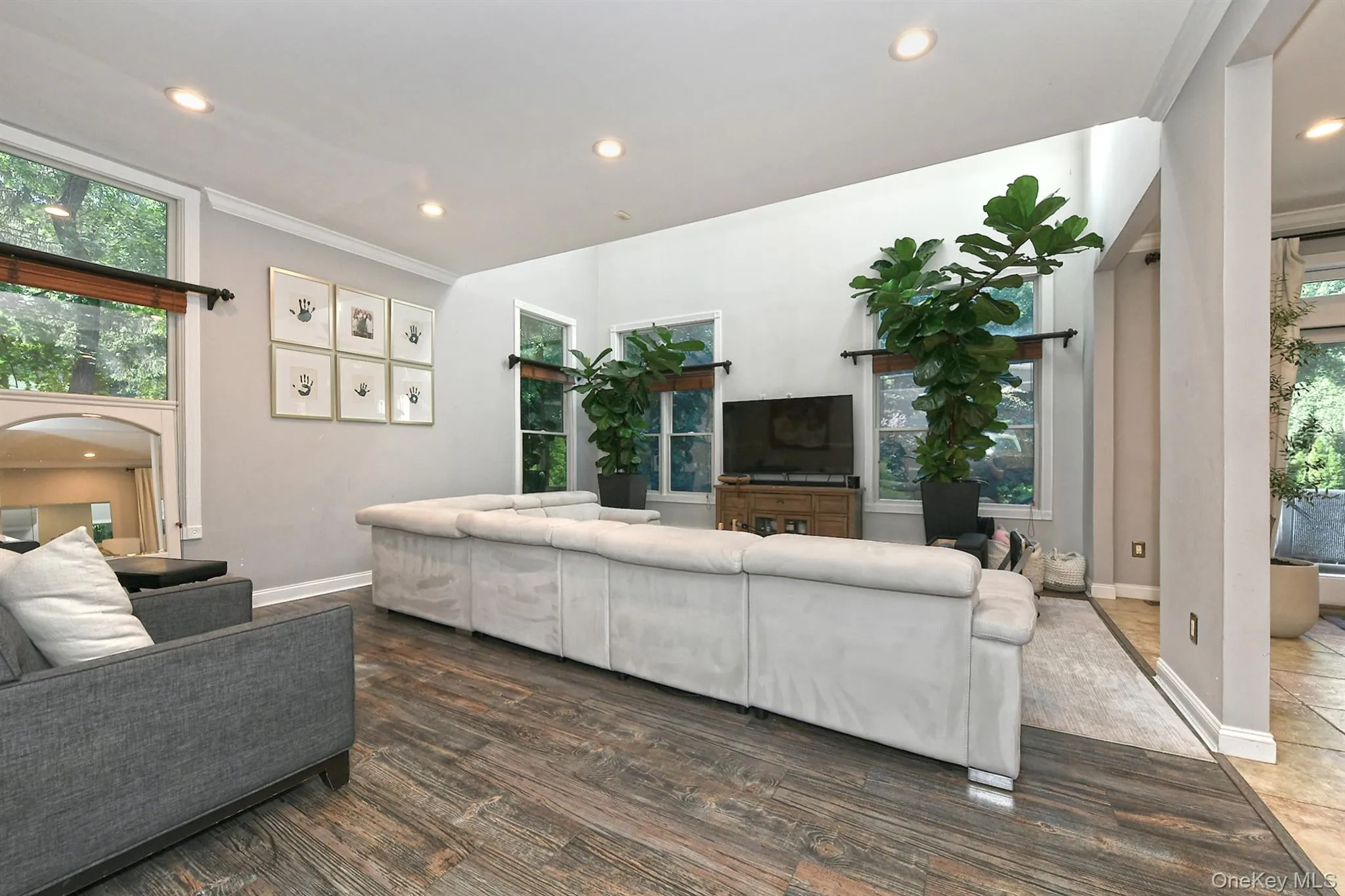 19 Sparrow Lane, Huntington, NY, 5 Bedrooms Bedrooms, 12 Rooms Rooms,4 BathroomsBathrooms,Residential,For Rent,Sparrow,0,1043174 19 Sparrow Lane, Huntington, NY, 5 Bedrooms Bedrooms, 12 Rooms Rooms,4 BathroomsBathrooms,Residential,For Rent,Sparrow,0,1043174