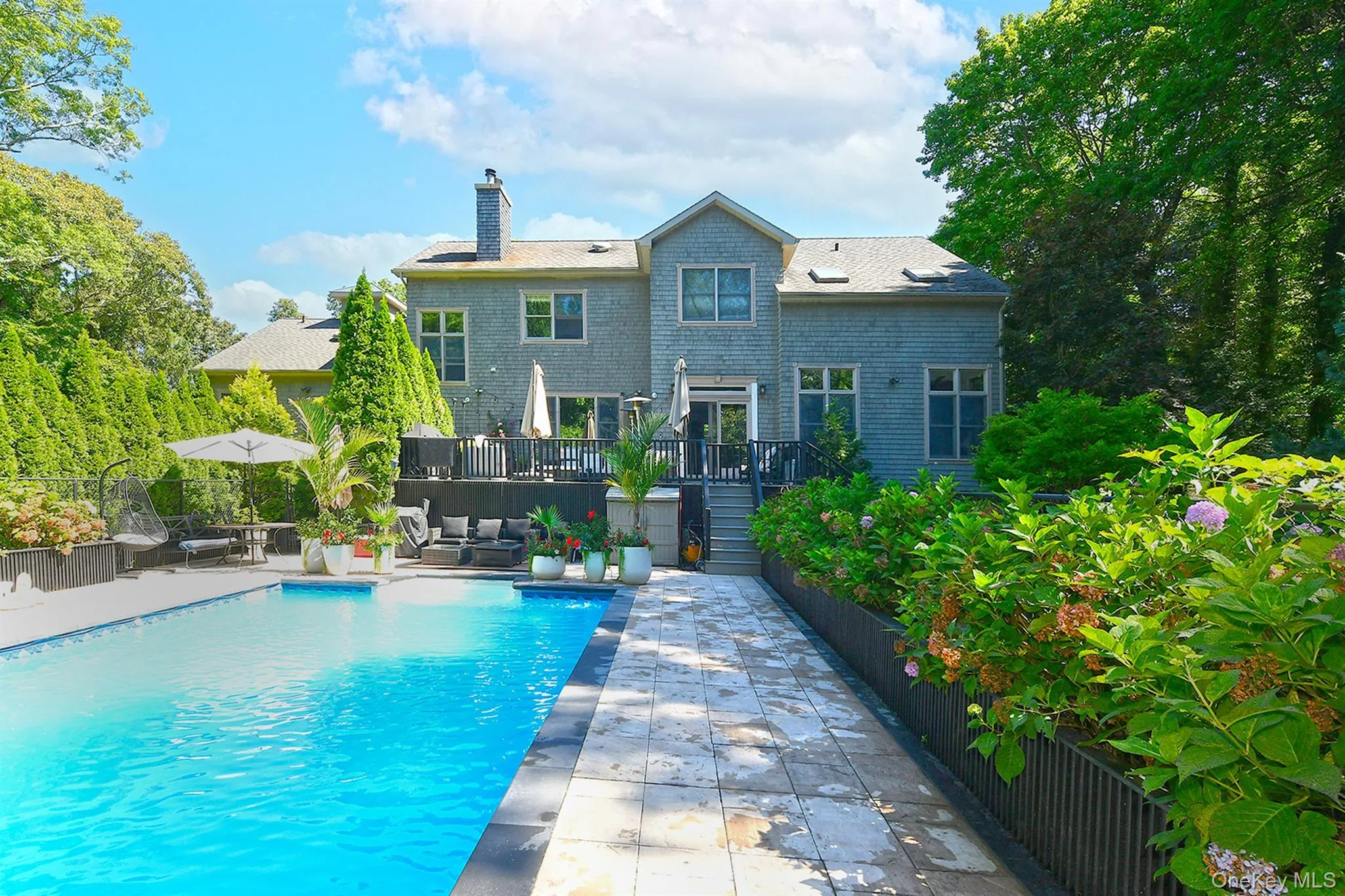 19 Sparrow Lane, Huntington, NY, 5 Bedrooms Bedrooms, 12 Rooms Rooms,4 BathroomsBathrooms,Residential,For Rent,Sparrow,0,1043174 19 Sparrow Lane, Huntington, NY, 5 Bedrooms Bedrooms, 12 Rooms Rooms,4 BathroomsBathrooms,Residential,For Rent,Sparrow,0,1043174