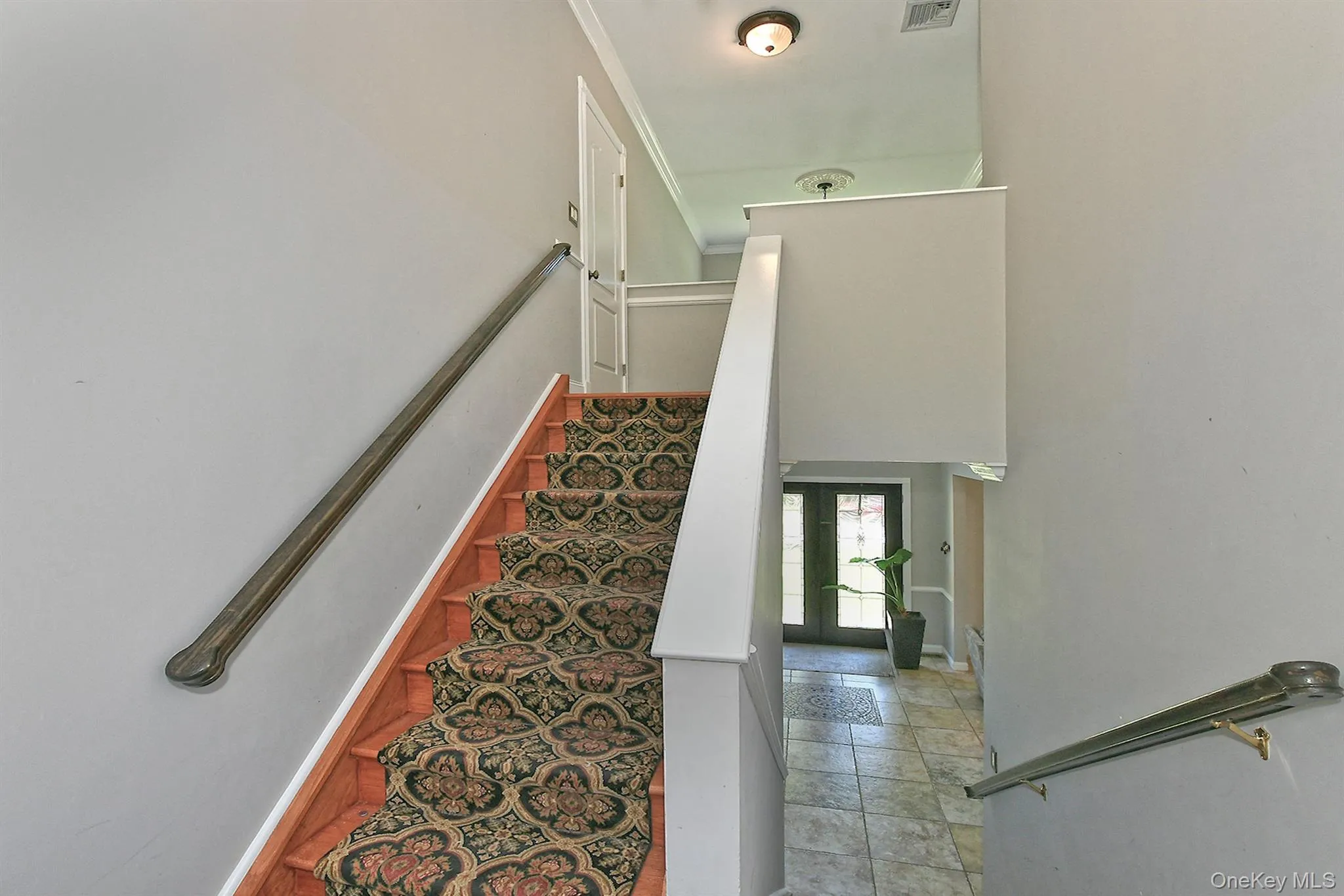 19 Sparrow Lane, Huntington, NY, 5 Bedrooms Bedrooms, 12 Rooms Rooms,4 BathroomsBathrooms,Residential,For Rent,Sparrow,0,1043174 19 Sparrow Lane, Huntington, NY, 5 Bedrooms Bedrooms, 12 Rooms Rooms,4 BathroomsBathrooms,Residential,For Rent,Sparrow,0,1043174