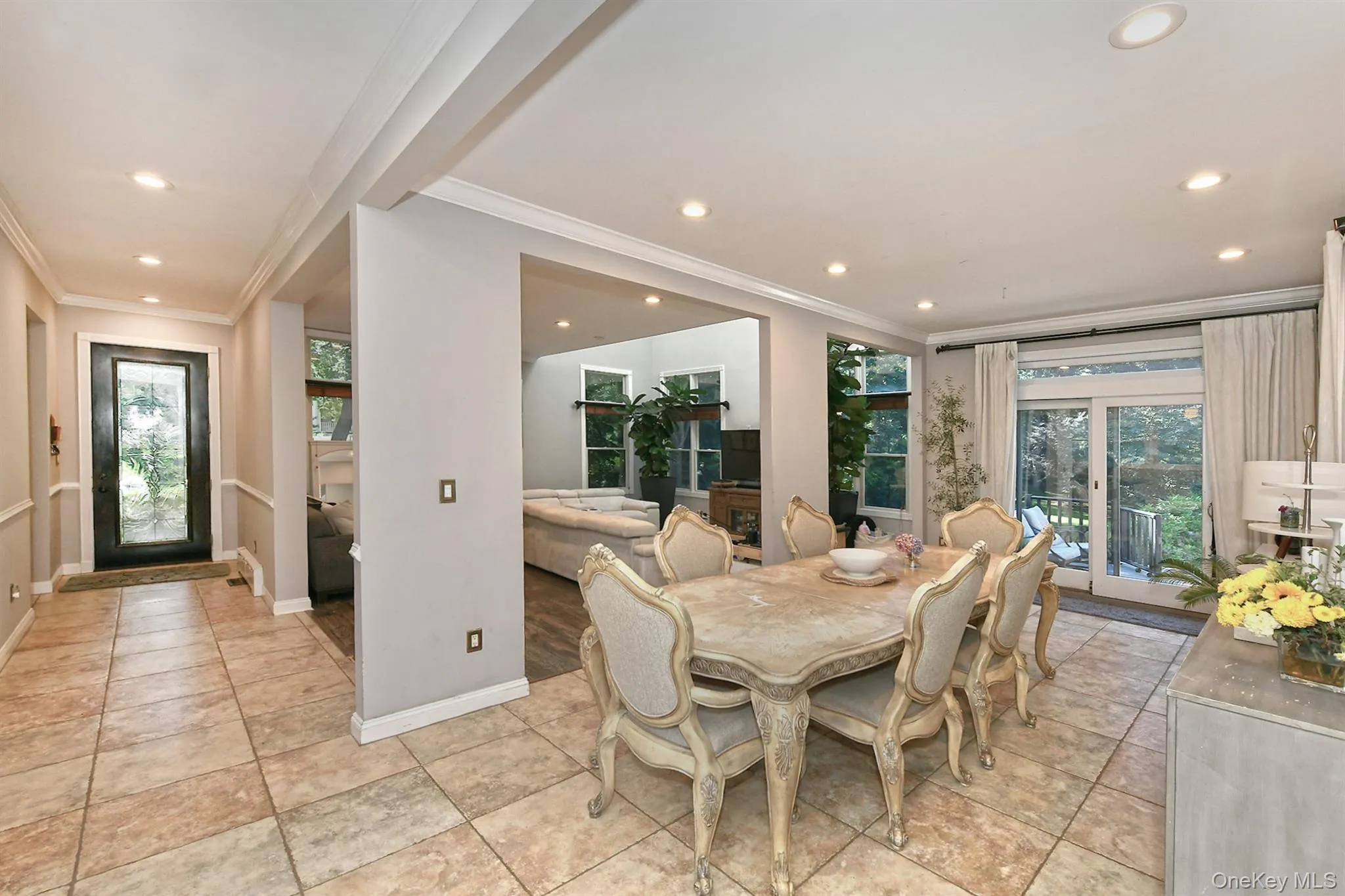 19 Sparrow Lane, Huntington, NY, 5 Bedrooms Bedrooms, 12 Rooms Rooms,4 BathroomsBathrooms,Residential,For Rent,Sparrow,0,1043174 19 Sparrow Lane, Huntington, NY, 5 Bedrooms Bedrooms, 12 Rooms Rooms,4 BathroomsBathrooms,Residential,For Rent,Sparrow,0,1043174