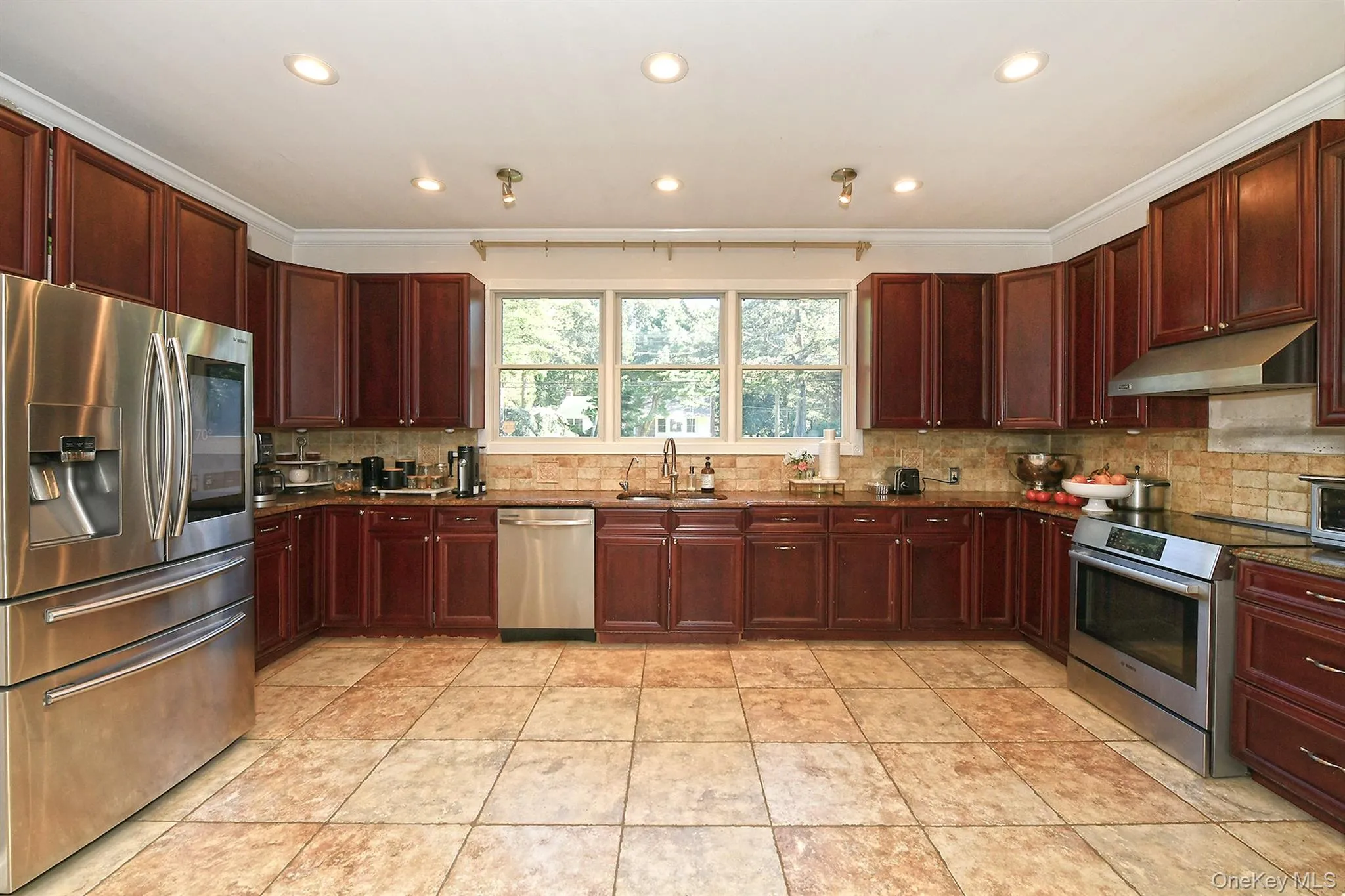 19 Sparrow Lane, Huntington, NY, 5 Bedrooms Bedrooms, 12 Rooms Rooms,4 BathroomsBathrooms,Residential,For Rent,Sparrow,0,1043174 19 Sparrow Lane, Huntington, NY, 5 Bedrooms Bedrooms, 12 Rooms Rooms,4 BathroomsBathrooms,Residential,For Rent,Sparrow,0,1043174