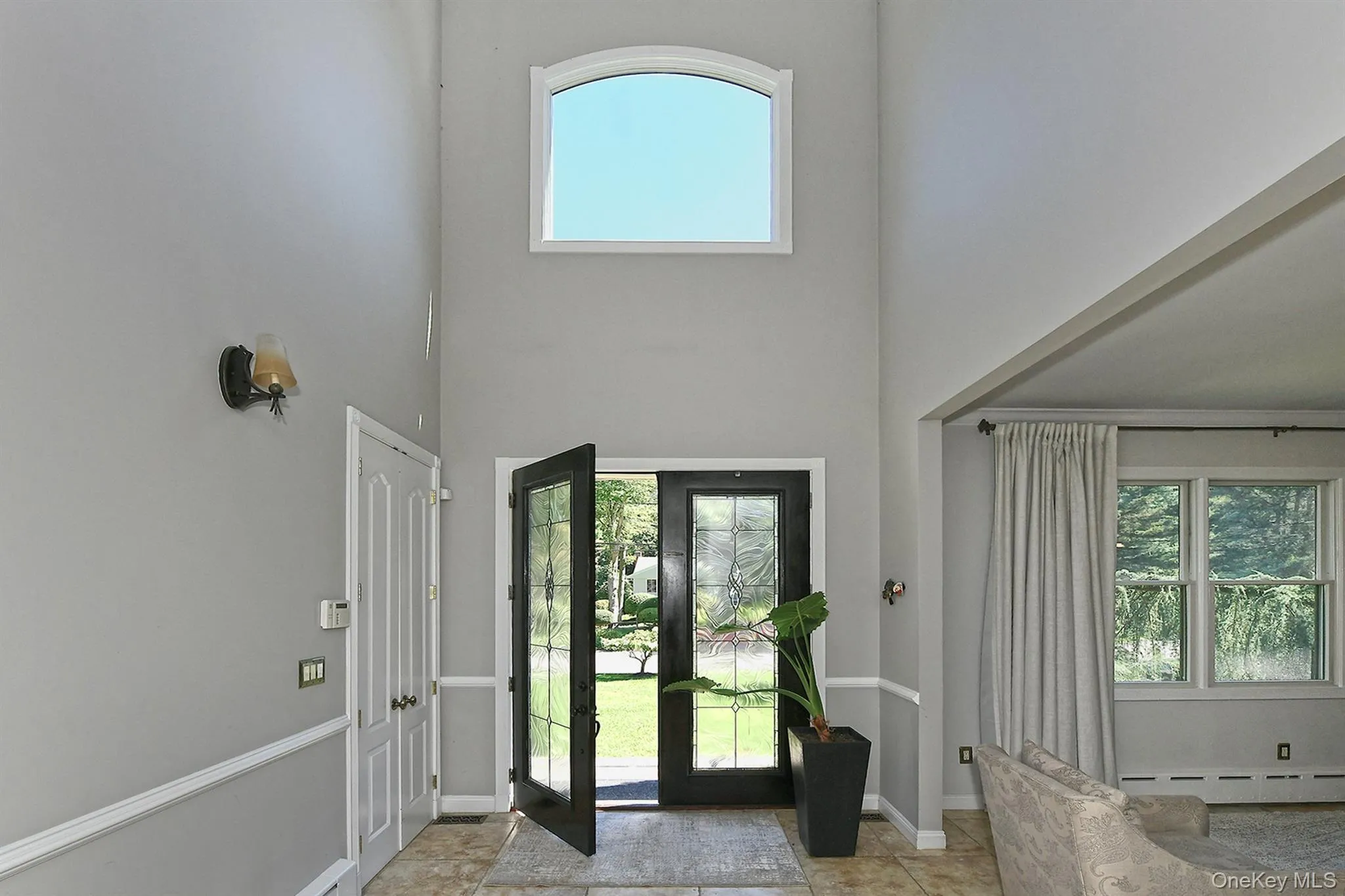 19 Sparrow Lane, Huntington, NY, 5 Bedrooms Bedrooms, 12 Rooms Rooms,4 BathroomsBathrooms,Residential,For Rent,Sparrow,0,1043174 19 Sparrow Lane, Huntington, NY, 5 Bedrooms Bedrooms, 12 Rooms Rooms,4 BathroomsBathrooms,Residential,For Rent,Sparrow,0,1043174