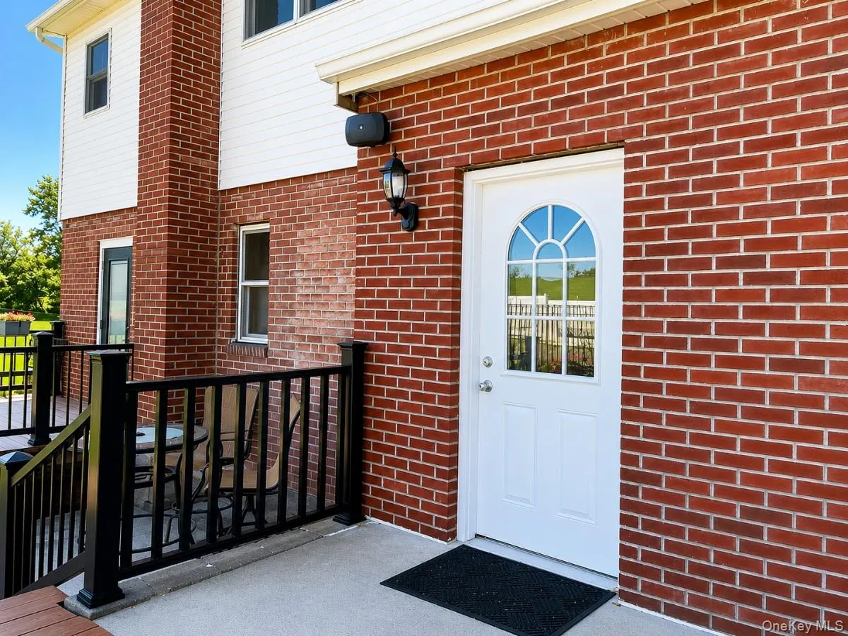 126 Jackson Avenue, Cornwall, NY, 1 Bedroom Bedrooms, 3 Rooms Rooms,1 BathroomBathrooms,Residential Lease,For Rent,Jackson,0,1043176 126 Jackson Avenue, Cornwall, NY, 1 Bedroom Bedrooms, 3 Rooms Rooms,1 BathroomBathrooms,Residential Lease,For Rent,Jackson,0,1043176