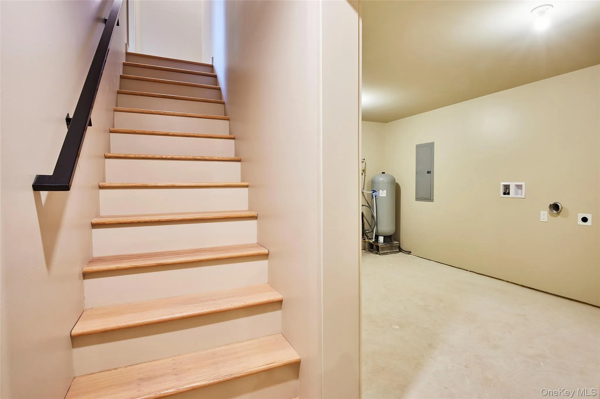 3 Brook Drive, Tusten, NY, 3 Bedrooms Bedrooms, 7 Rooms Rooms,2 BathroomsBathrooms,Residential,For Rent,Brook,0,1043179 3 Brook Drive, Tusten, NY, 3 Bedrooms Bedrooms, 7 Rooms Rooms,2 BathroomsBathrooms,Residential,For Rent,Brook,0,1043179