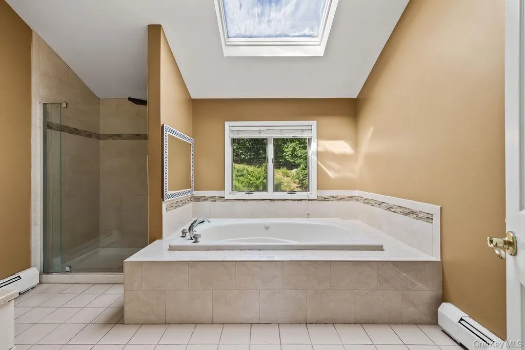 15 Parkside Court, Haverstraw, NY, 6 Bedrooms Bedrooms, 14 Rooms Rooms,3 BathroomsBathrooms,Residential,For Rent,Parkside,0,1043182 15 Parkside Court, Haverstraw, NY, 6 Bedrooms Bedrooms, 14 Rooms Rooms,3 BathroomsBathrooms,Residential,For Rent,Parkside,0,1043182