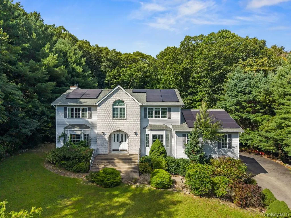 15 Parkside Court, Haverstraw, NY, 6 Bedrooms Bedrooms, 14 Rooms Rooms,3 BathroomsBathrooms,Residential,For Rent,Parkside,0,1043182 15 Parkside Court, Haverstraw, NY, 6 Bedrooms Bedrooms, 14 Rooms Rooms,3 BathroomsBathrooms,Residential,For Rent,Parkside,0,1043182