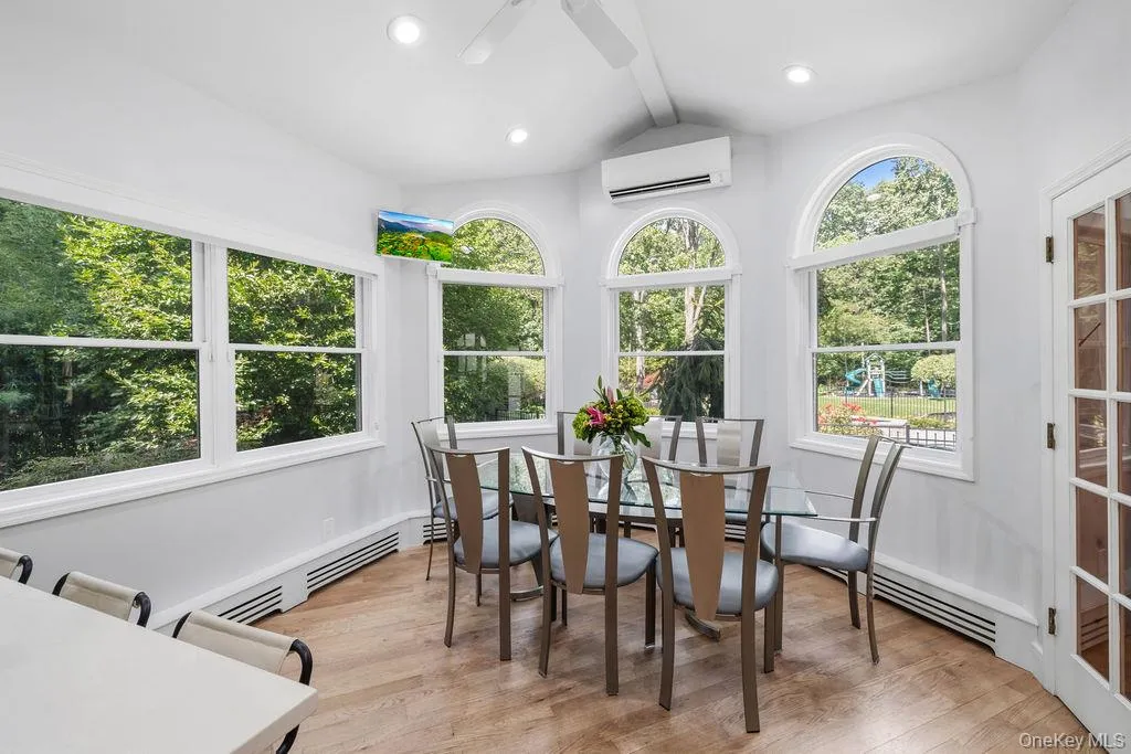 16 Marget Ann Lane, Ramapo, NY, 7 Bedrooms Bedrooms, 11 Rooms Rooms,4 BathroomsBathrooms,Residential,For Rent,Marget Ann,0,1043184 16 Marget Ann Lane, Ramapo, NY, 7 Bedrooms Bedrooms, 11 Rooms Rooms,4 BathroomsBathrooms,Residential,For Rent,Marget Ann,0,1043184