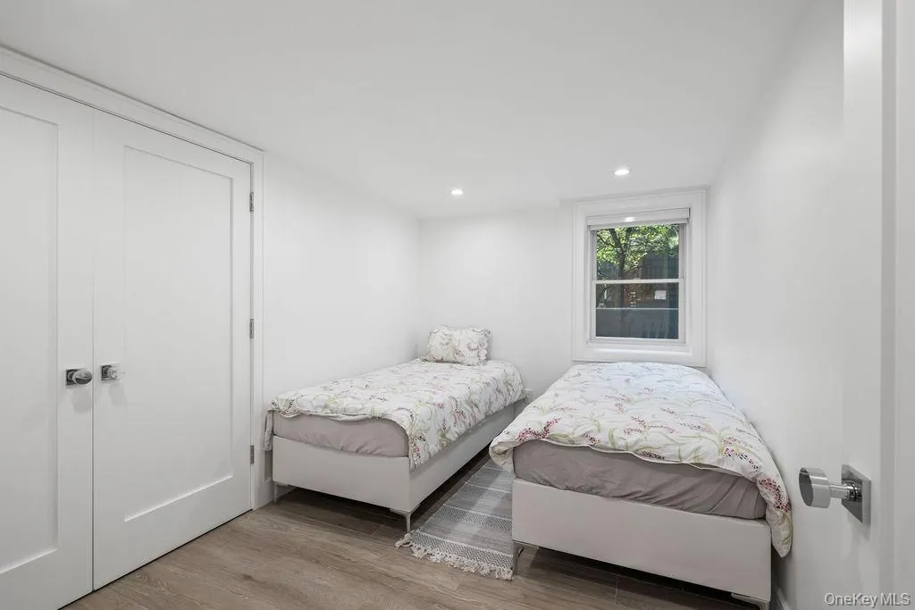 16 Marget Ann Lane, Ramapo, NY, 7 Bedrooms Bedrooms, 11 Rooms Rooms,4 BathroomsBathrooms,Residential,For Rent,Marget Ann,0,1043184 16 Marget Ann Lane, Ramapo, NY, 7 Bedrooms Bedrooms, 11 Rooms Rooms,4 BathroomsBathrooms,Residential,For Rent,Marget Ann,0,1043184