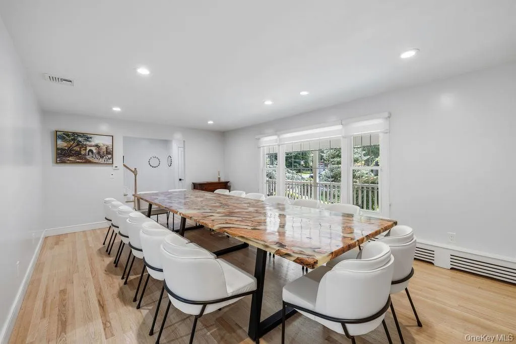 16 Marget Ann Lane, Ramapo, NY, 7 Bedrooms Bedrooms, 11 Rooms Rooms,4 BathroomsBathrooms,Residential,For Rent,Marget Ann,0,1043184 16 Marget Ann Lane, Ramapo, NY, 7 Bedrooms Bedrooms, 11 Rooms Rooms,4 BathroomsBathrooms,Residential,For Rent,Marget Ann,0,1043184