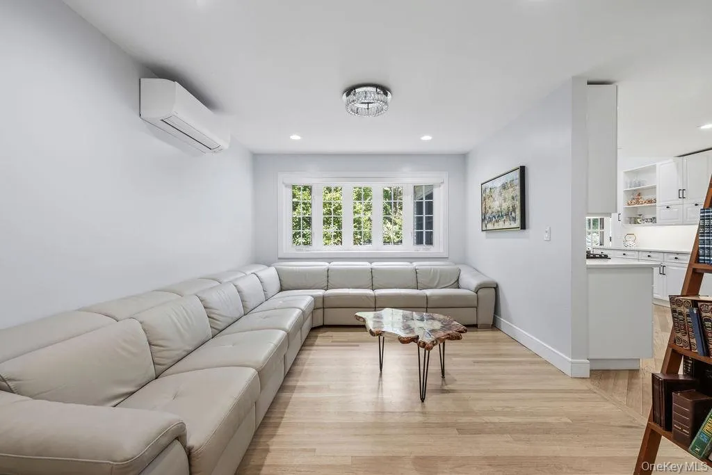 16 Marget Ann Lane, Ramapo, NY, 7 Bedrooms Bedrooms, 11 Rooms Rooms,4 BathroomsBathrooms,Residential,For Rent,Marget Ann,0,1043184 16 Marget Ann Lane, Ramapo, NY, 7 Bedrooms Bedrooms, 11 Rooms Rooms,4 BathroomsBathrooms,Residential,For Rent,Marget Ann,0,1043184