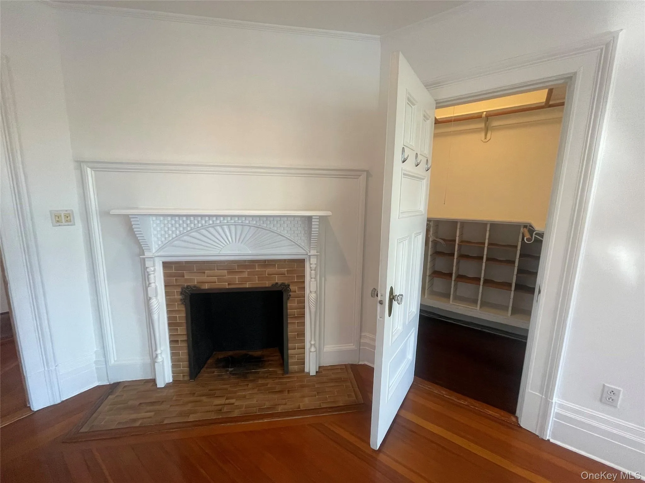 171 S Broadway, Orangetown, NY, 2 Bedroom Bedrooms, 4 Room Rooms,1 BathroomBathrooms,Residential Lease,For Rent,S Broadway,0,1043186 171 S Broadway, Orangetown, NY, 2 Bedroom Bedrooms, 4 Room Rooms,1 BathroomBathrooms,Residential Lease,For Rent,S Broadway,0,1043186