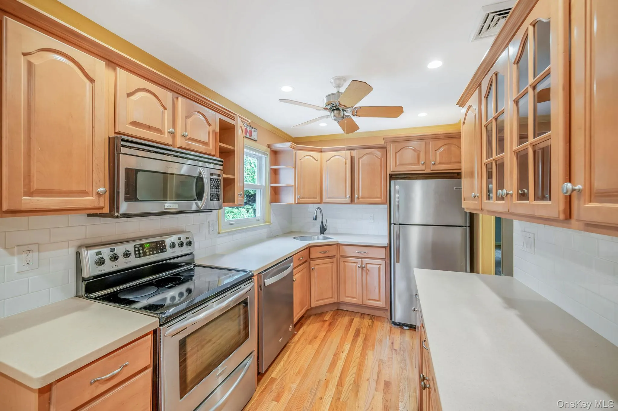 25 Rosedale Road, Brookhaven, NY, 3 Bedrooms Bedrooms, 8 Rooms Rooms,1 BathroomBathrooms,Residential,For Rent,Rosedale,0,1043189 25 Rosedale Road, Brookhaven, NY, 3 Bedrooms Bedrooms, 8 Rooms Rooms,1 BathroomBathrooms,Residential,For Rent,Rosedale,0,1043189