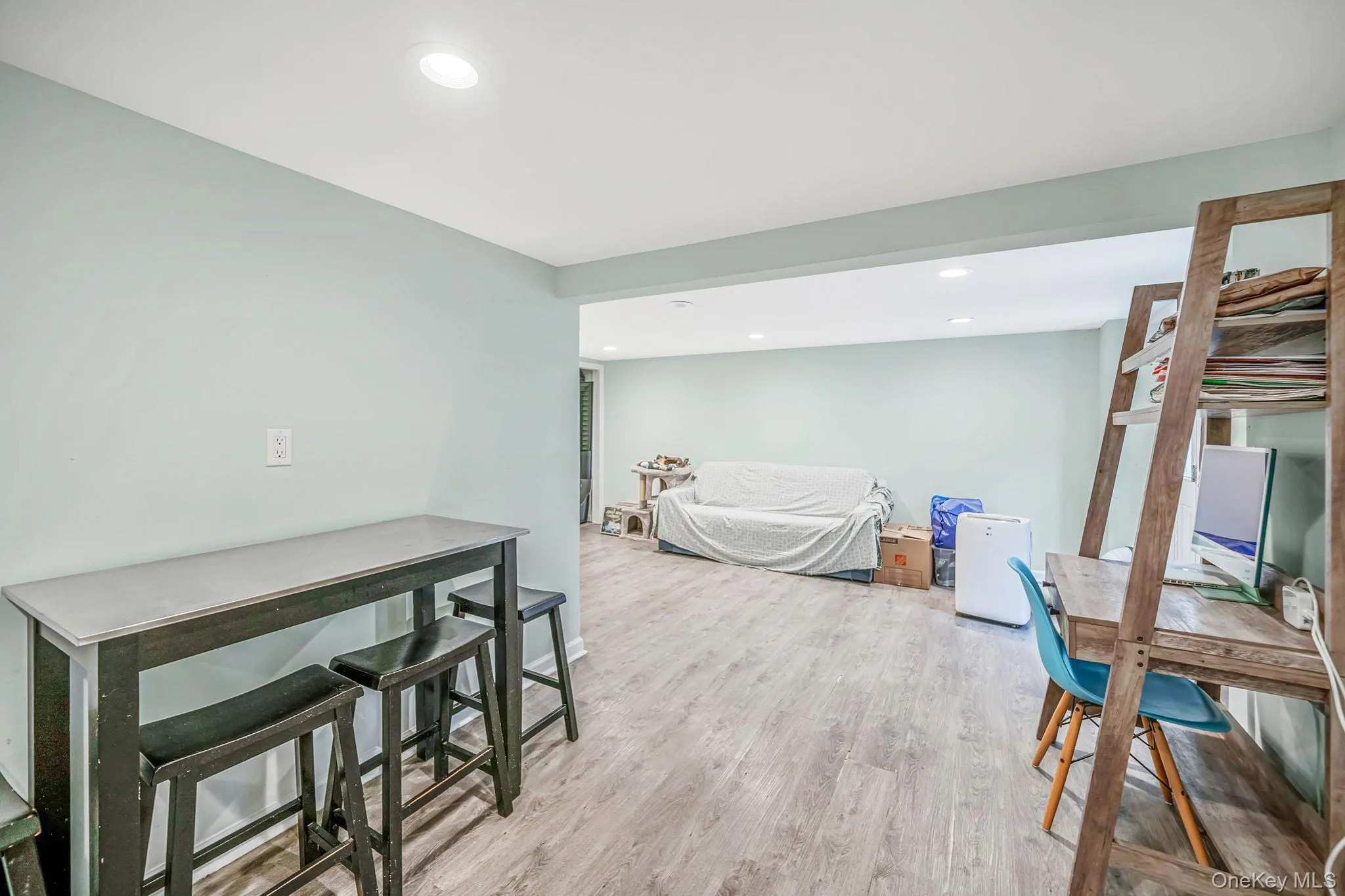 25 Rosedale Road, Brookhaven, NY, 3 Bedrooms Bedrooms, 8 Rooms Rooms,1 BathroomBathrooms,Residential,For Rent,Rosedale,0,1043189 25 Rosedale Road, Brookhaven, NY, 3 Bedrooms Bedrooms, 8 Rooms Rooms,1 BathroomBathrooms,Residential,For Rent,Rosedale,0,1043189