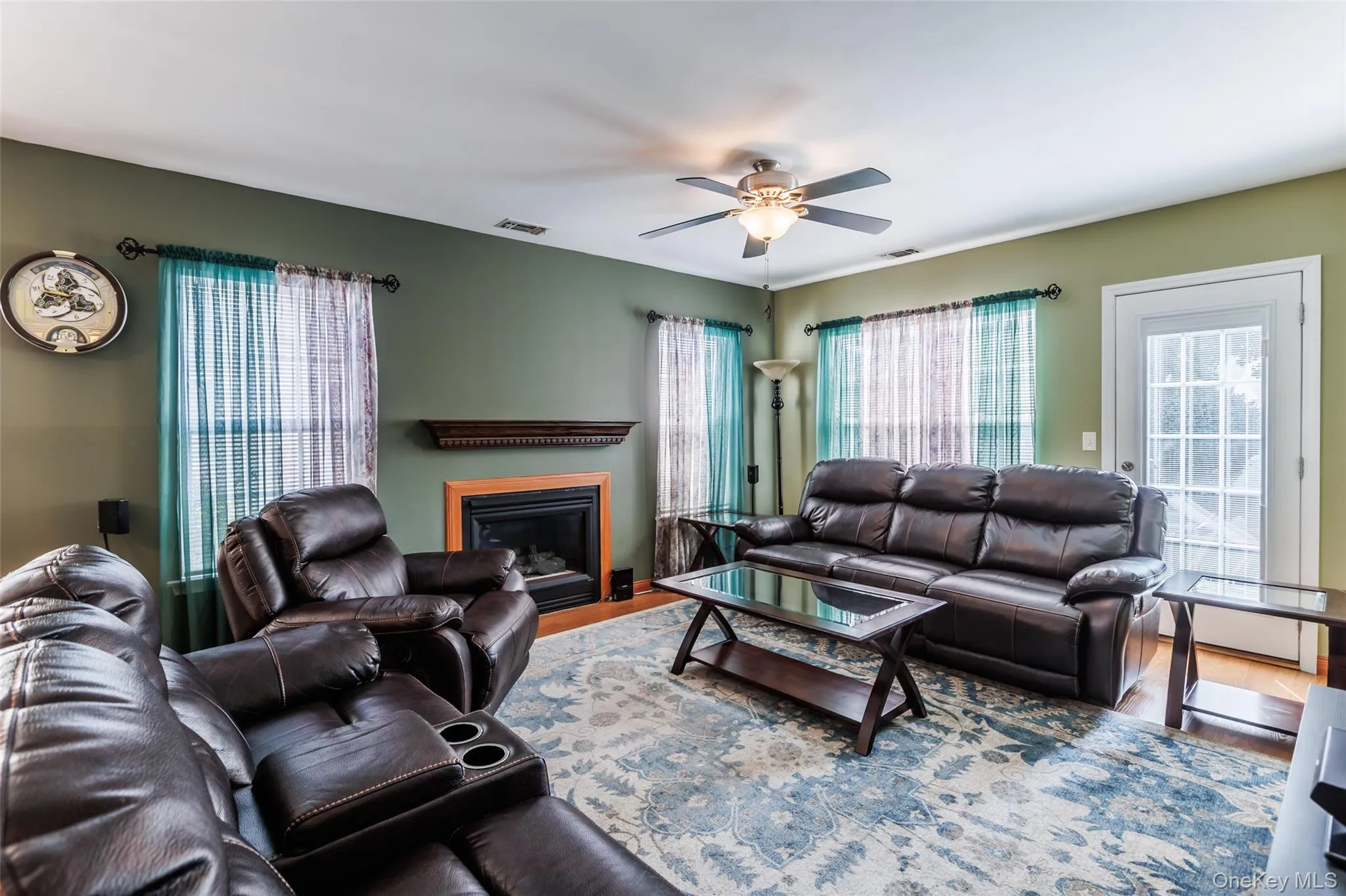 619 Spring Lake Drive, Brookhaven, NY, 4 Bedrooms Bedrooms, 8 Rooms Rooms,2 BathroomsBathrooms,Residential,For Rent,Spring Lake,0,1043192 619 Spring Lake Drive, Brookhaven, NY, 4 Bedrooms Bedrooms, 8 Rooms Rooms,2 BathroomsBathrooms,Residential,For Rent,Spring Lake,0,1043192