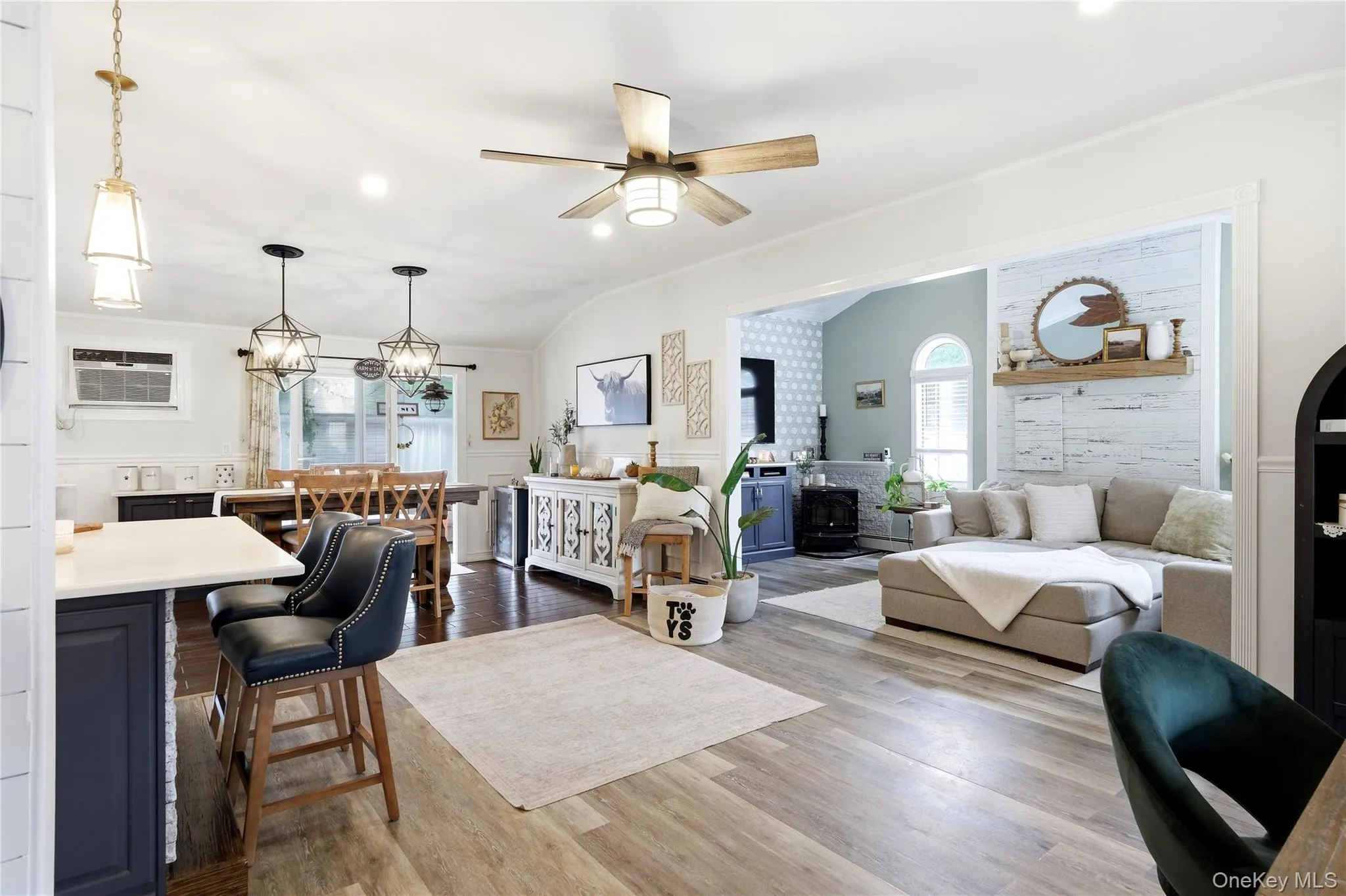 2 Mount Wilson Avenue, Brookhaven, NY, 4 Bedrooms Bedrooms, 8 Rooms Rooms,1 BathroomBathrooms,Residential,For Rent,Mount Wilson,0,1043199 2 Mount Wilson Avenue, Brookhaven, NY, 4 Bedrooms Bedrooms, 8 Rooms Rooms,1 BathroomBathrooms,Residential,For Rent,Mount Wilson,0,1043199