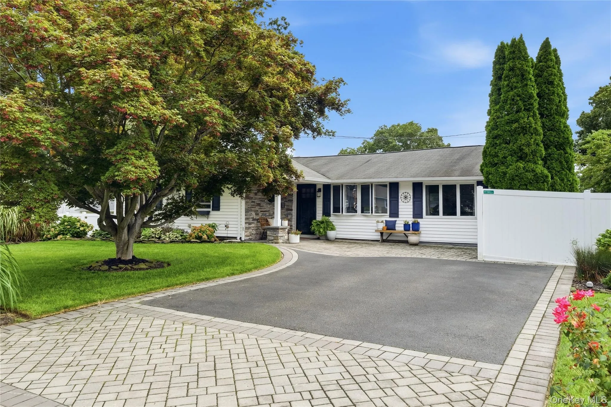 2 Mount Wilson Avenue, Brookhaven, NY, 4 Bedrooms Bedrooms, 8 Rooms Rooms,1 BathroomBathrooms,Residential,For Rent,Mount Wilson,0,1043199 2 Mount Wilson Avenue, Brookhaven, NY, 4 Bedrooms Bedrooms, 8 Rooms Rooms,1 BathroomBathrooms,Residential,For Rent,Mount Wilson,0,1043199