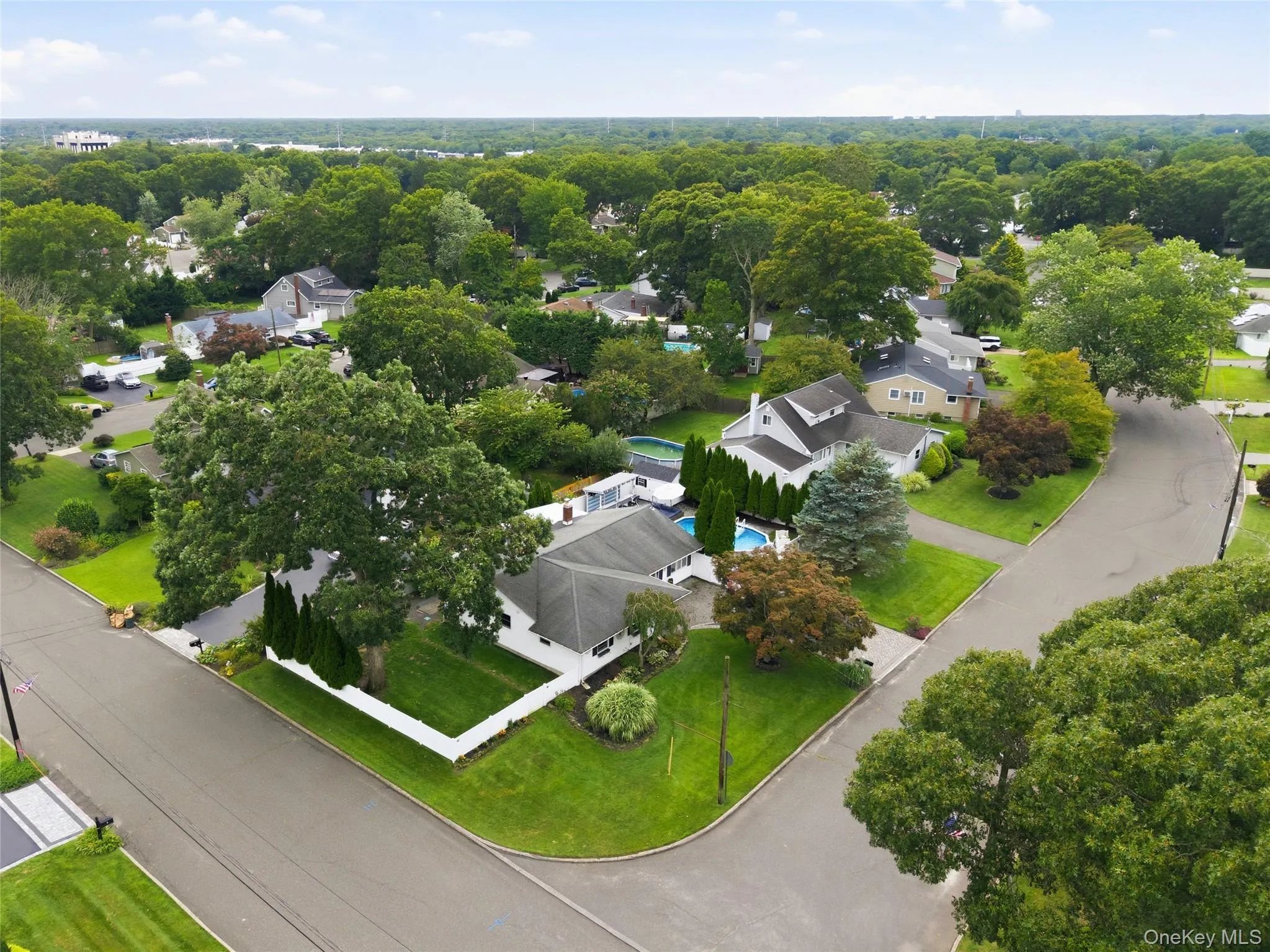 2 Mount Wilson Avenue, Brookhaven, NY, 4 Bedrooms Bedrooms, 8 Rooms Rooms,1 BathroomBathrooms,Residential,For Rent,Mount Wilson,0,1043199 2 Mount Wilson Avenue, Brookhaven, NY, 4 Bedrooms Bedrooms, 8 Rooms Rooms,1 BathroomBathrooms,Residential,For Rent,Mount Wilson,0,1043199