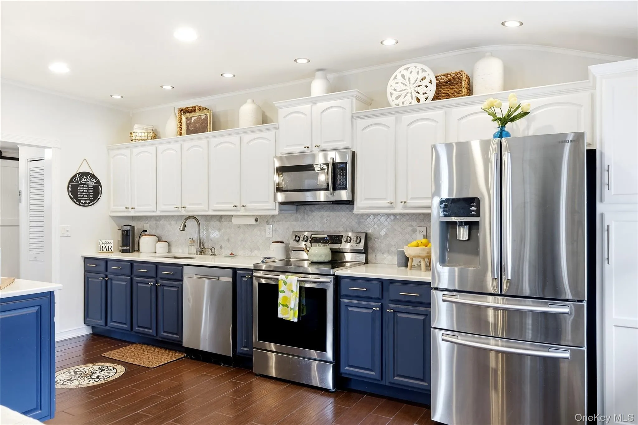 2 Mount Wilson Avenue, Brookhaven, NY, 4 Bedrooms Bedrooms, 8 Rooms Rooms,1 BathroomBathrooms,Residential,For Rent,Mount Wilson,0,1043199 2 Mount Wilson Avenue, Brookhaven, NY, 4 Bedrooms Bedrooms, 8 Rooms Rooms,1 BathroomBathrooms,Residential,For Rent,Mount Wilson,0,1043199