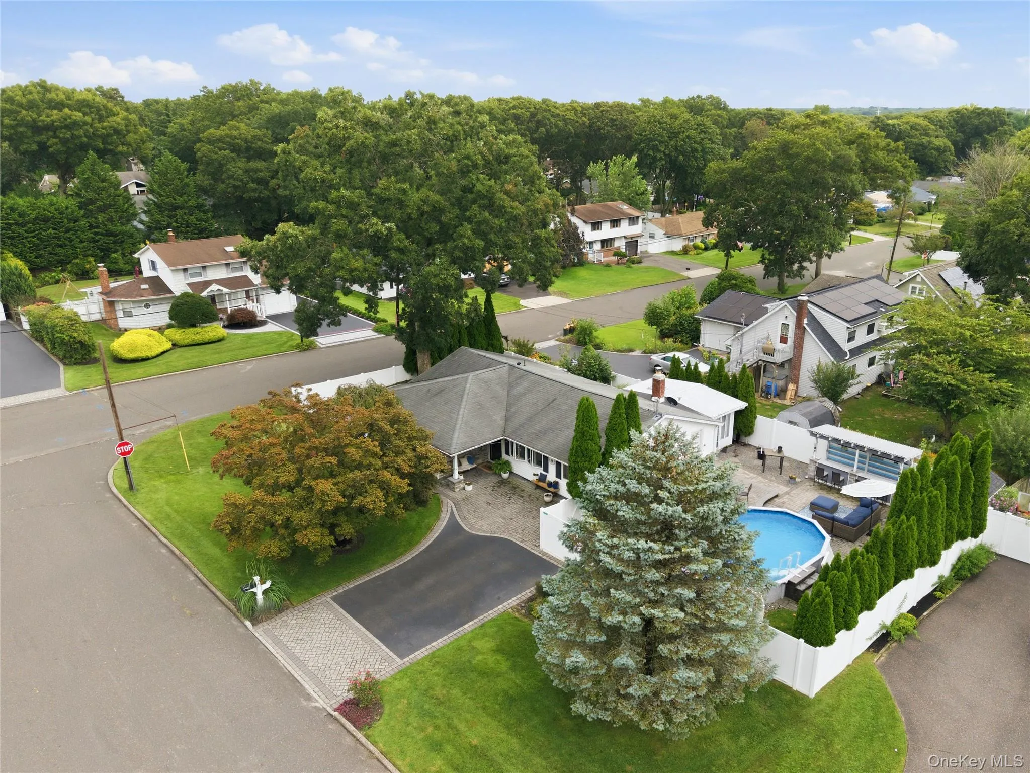 2 Mount Wilson Avenue, Brookhaven, NY, 4 Bedrooms Bedrooms, 8 Rooms Rooms,1 BathroomBathrooms,Residential,For Rent,Mount Wilson,0,1043199 2 Mount Wilson Avenue, Brookhaven, NY, 4 Bedrooms Bedrooms, 8 Rooms Rooms,1 BathroomBathrooms,Residential,For Rent,Mount Wilson,0,1043199